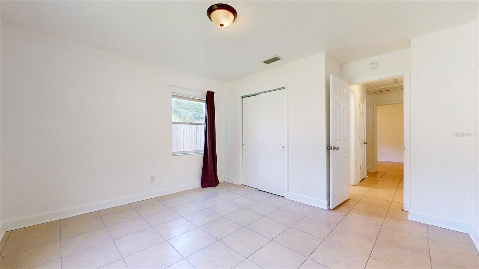 1903 E SHADOWLAWN AVE, TAMPA, FL, 33610