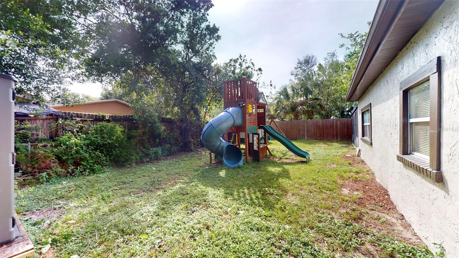 1903 E SHADOWLAWN AVE, TAMPA, FL, 33610