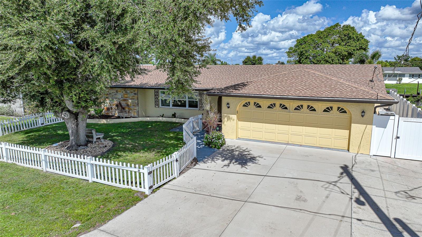 154 CHELSEA CT NW, PORT CHARLOTTE, FL, 33952