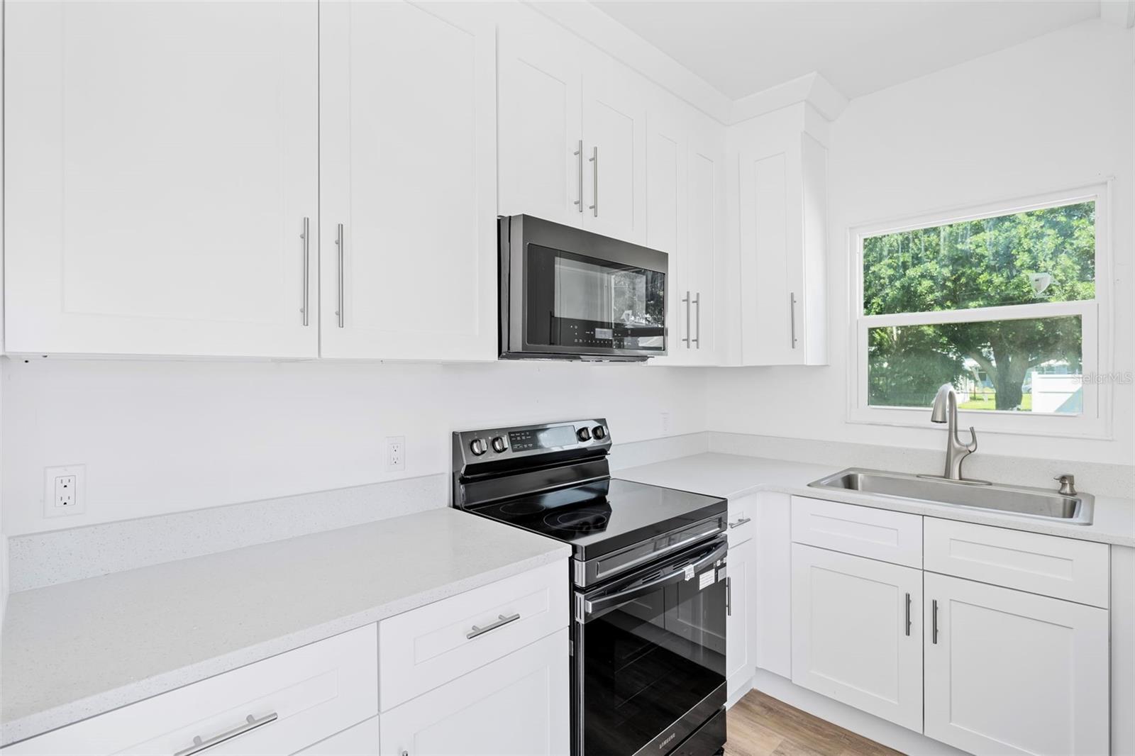 751 AVENUE B SW, WINTER HAVEN, FL, 33880