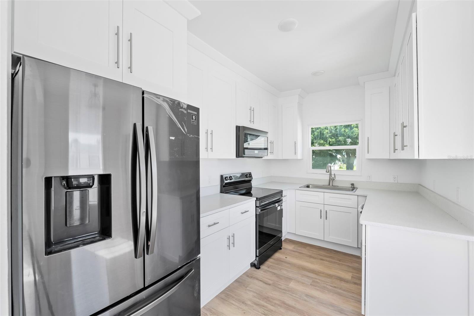 751 AVENUE B SW, WINTER HAVEN, FL, 33880