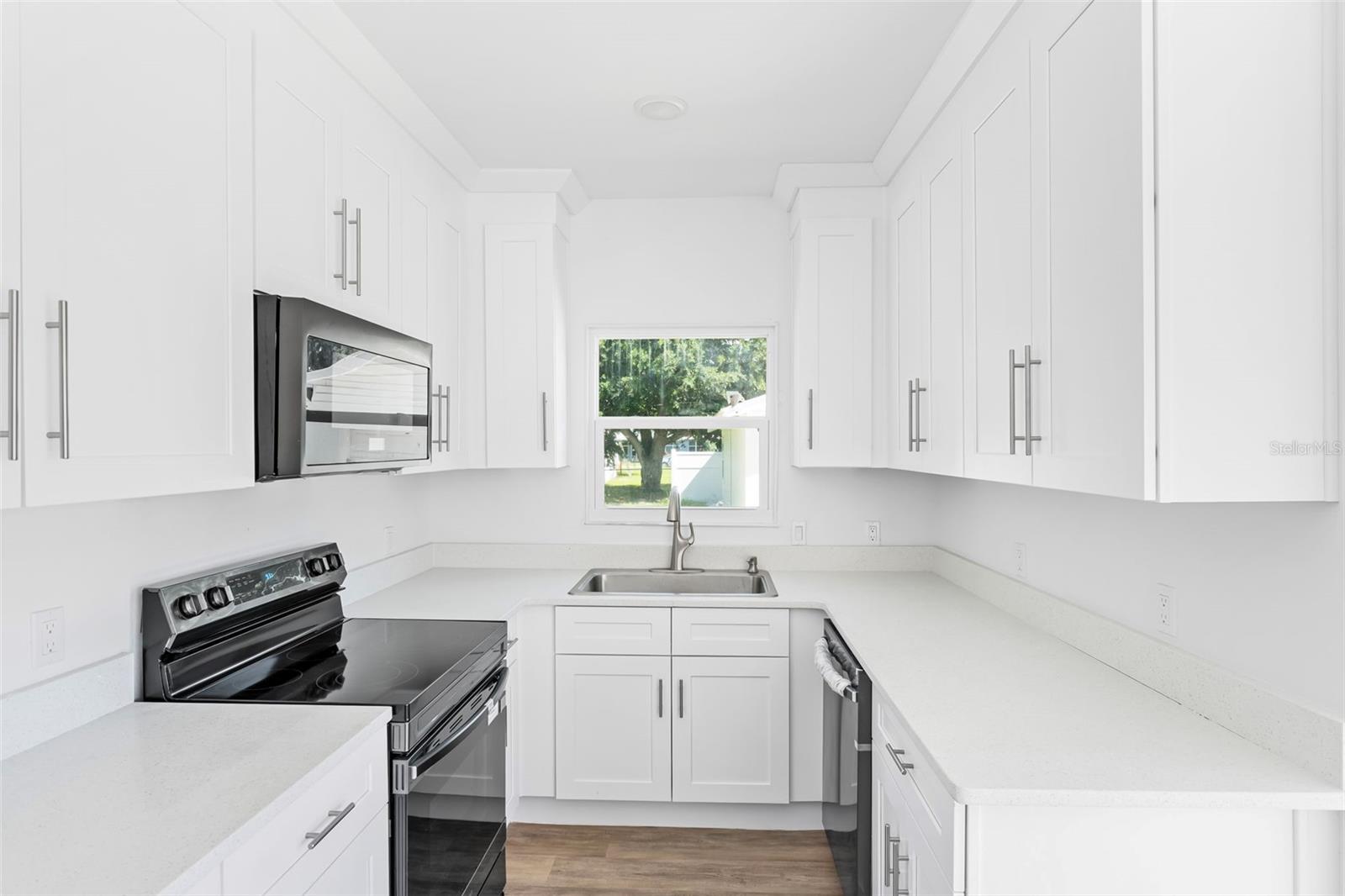 751 AVENUE B SW, WINTER HAVEN, FL, 33880