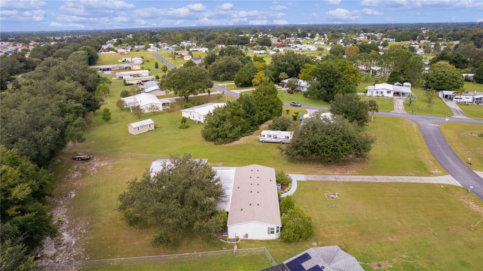 8333 COUNTY ROAD 109A-1, LADY LAKE, FL, 32159
