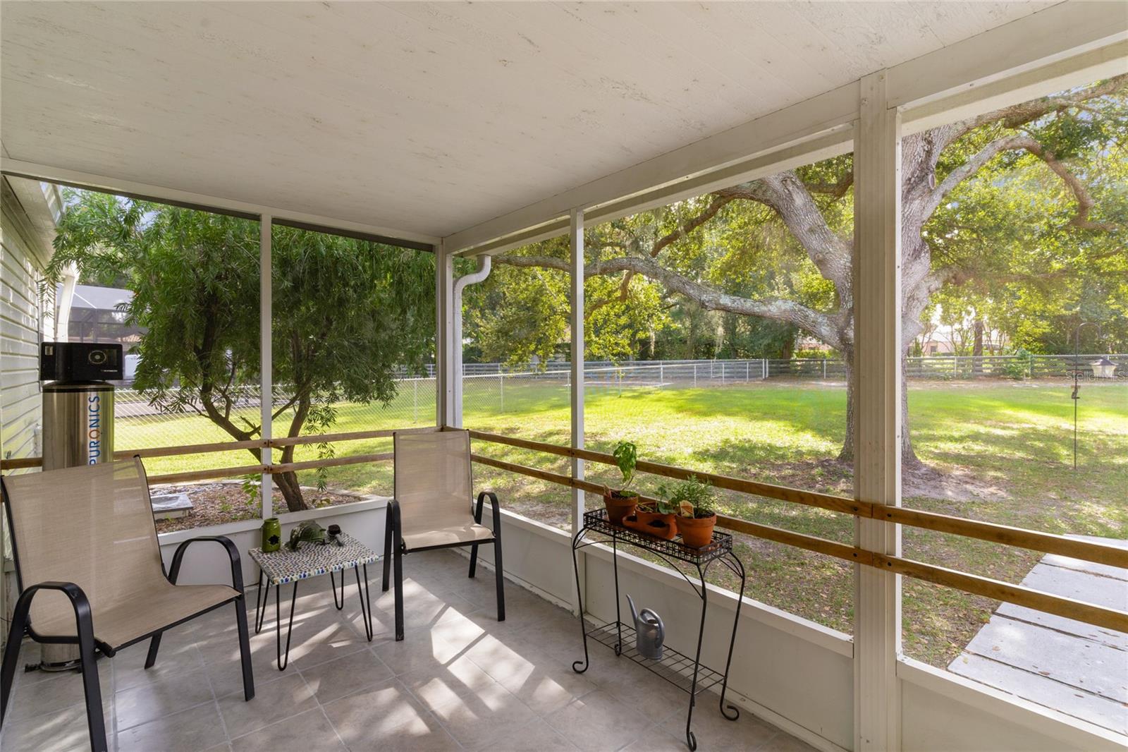 8333 COUNTY ROAD 109A-1, LADY LAKE, FL, 32159