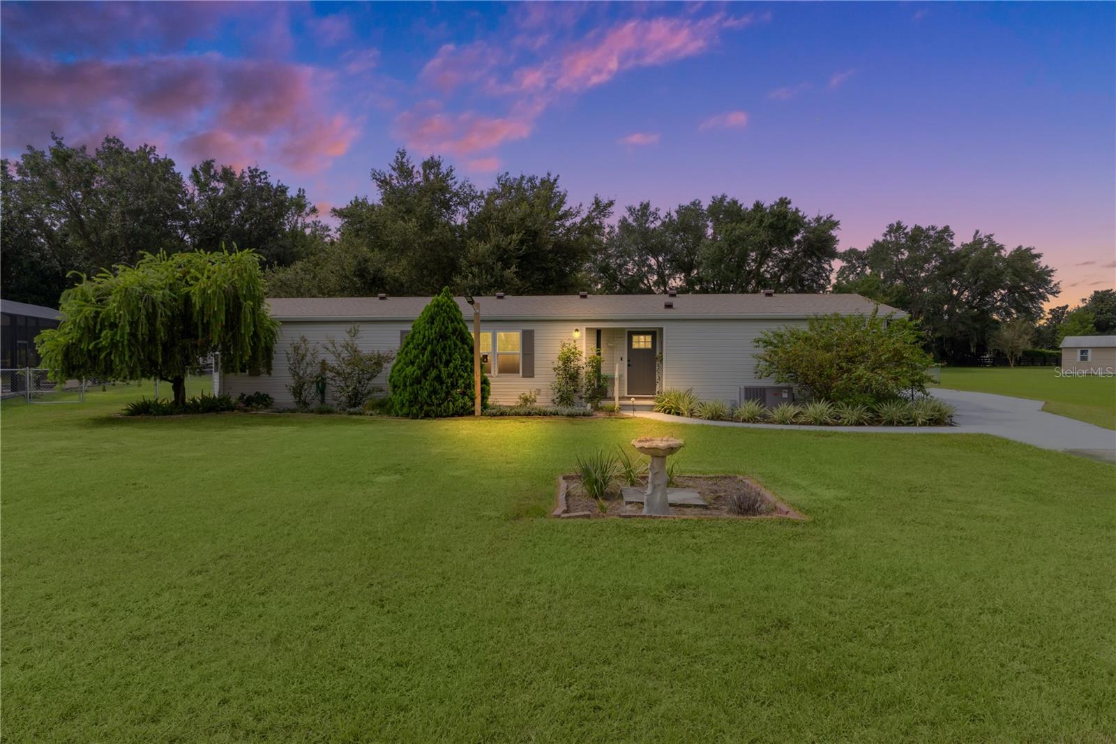 8333 COUNTY ROAD 109A-1, LADY LAKE, FL, 32159