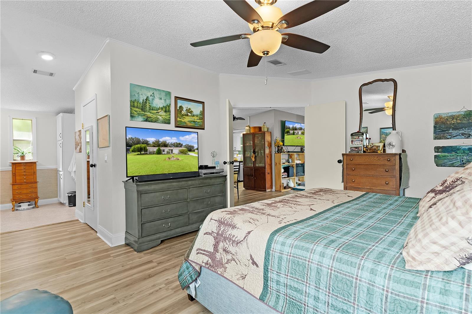 8333 COUNTY ROAD 109A-1, LADY LAKE, FL, 32159