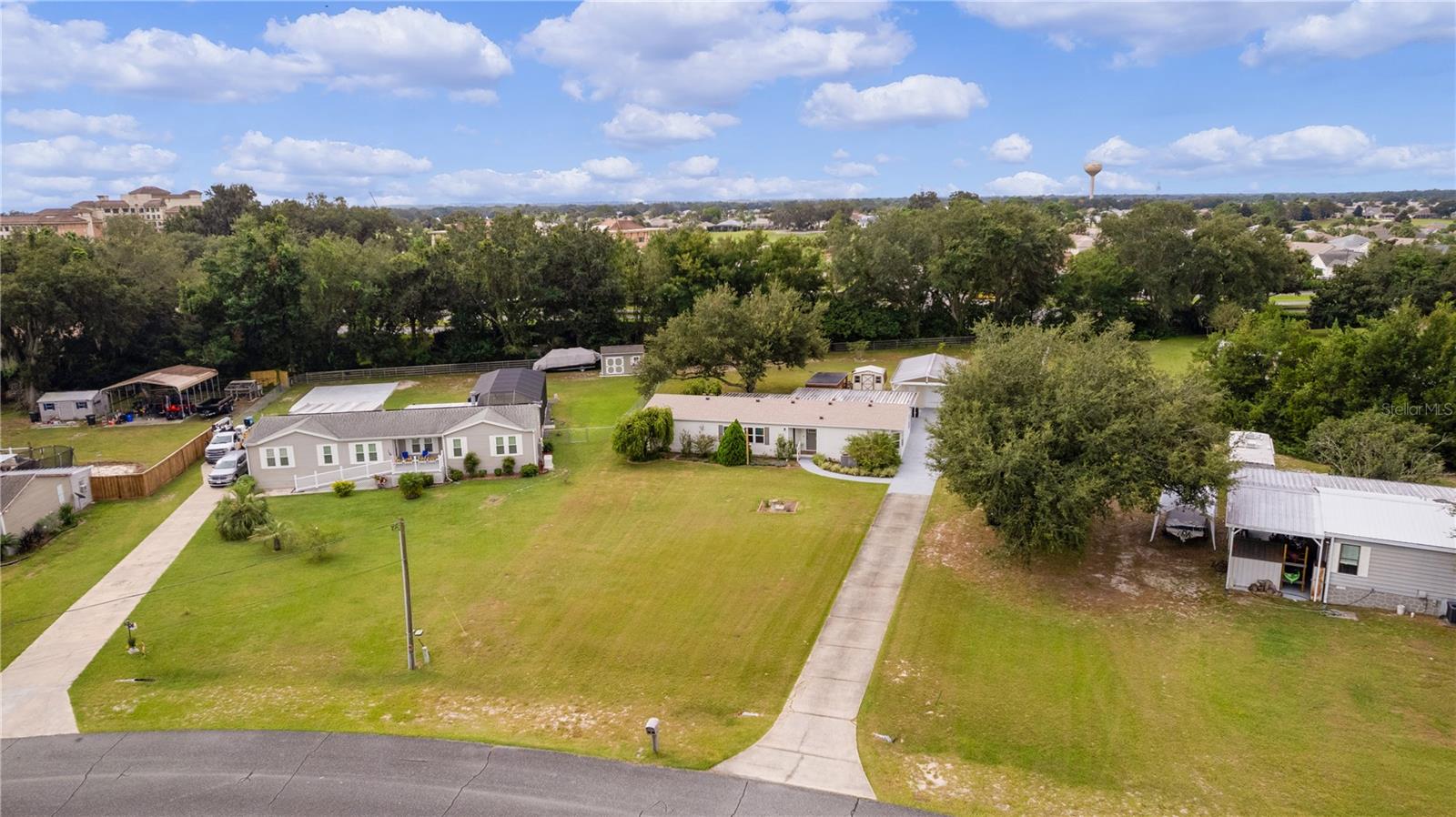8333 COUNTY ROAD 109A-1, LADY LAKE, FL, 32159