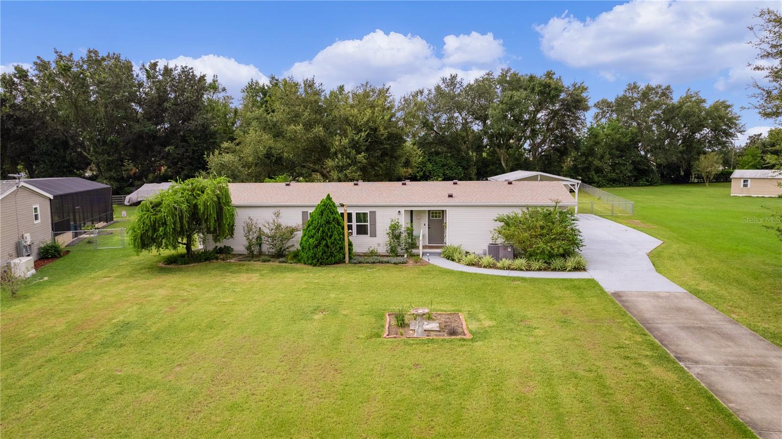 8333 COUNTY ROAD 109A-1, LADY LAKE, FL, 32159