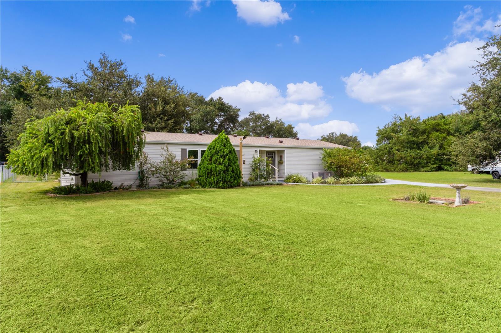 8333 COUNTY ROAD 109A-1, LADY LAKE, FL, 32159