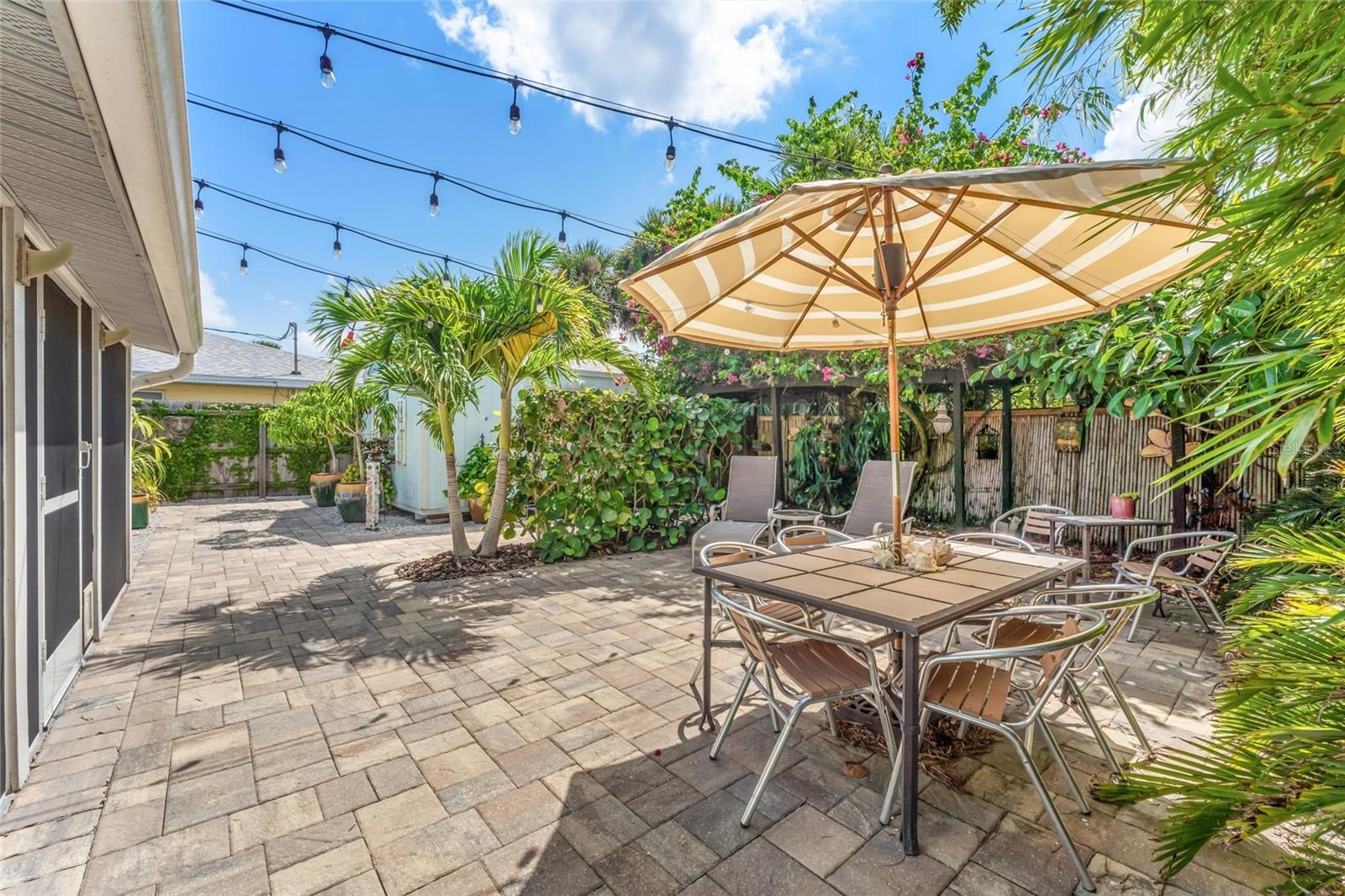 813 MARALYN AVE, NEW SMYRNA BEACH, FL, 32169