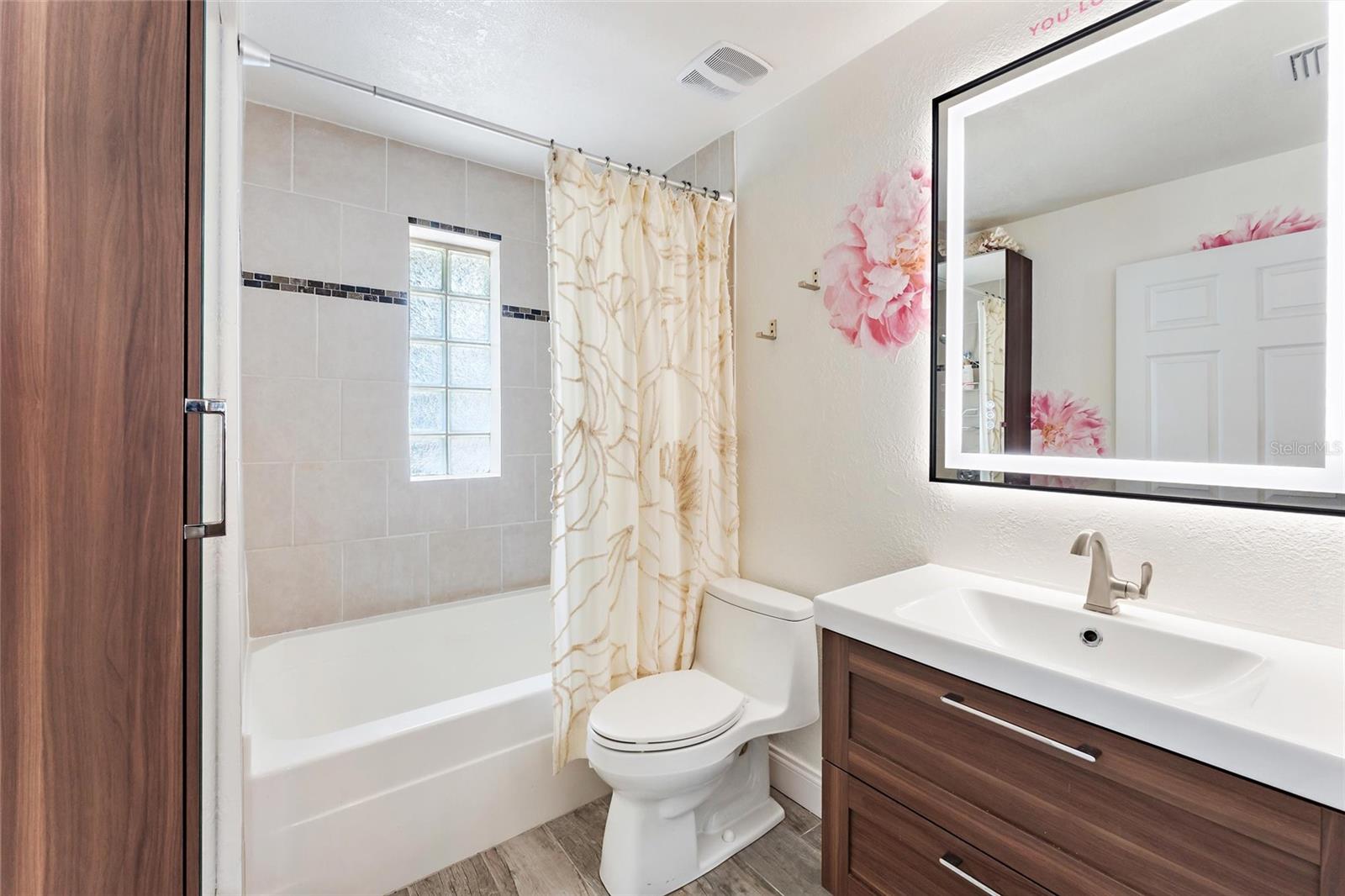 813 MARALYN AVE, NEW SMYRNA BEACH, FL, 32169