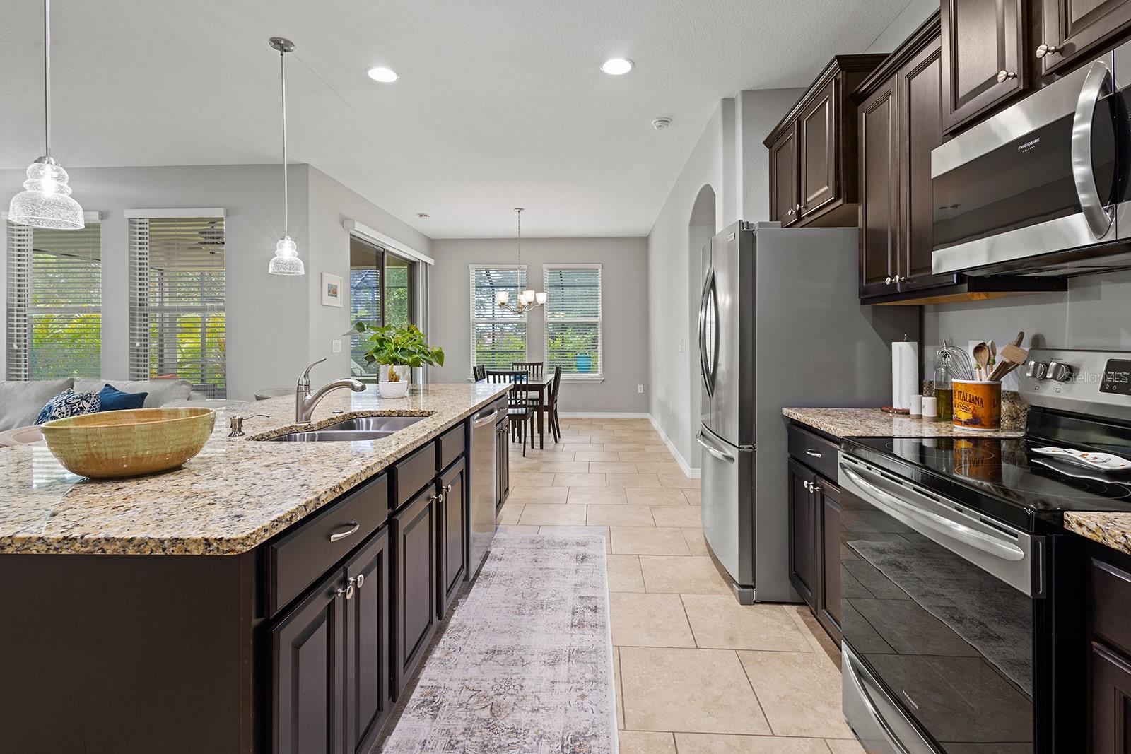 4020 PRIMA LAGO CIR, LAKELAND, FL, 33810