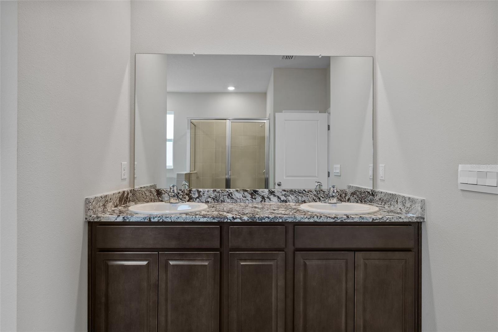 32003 CONCHSHELL SAIL ST, WESLEY CHAPEL, FL, 33545