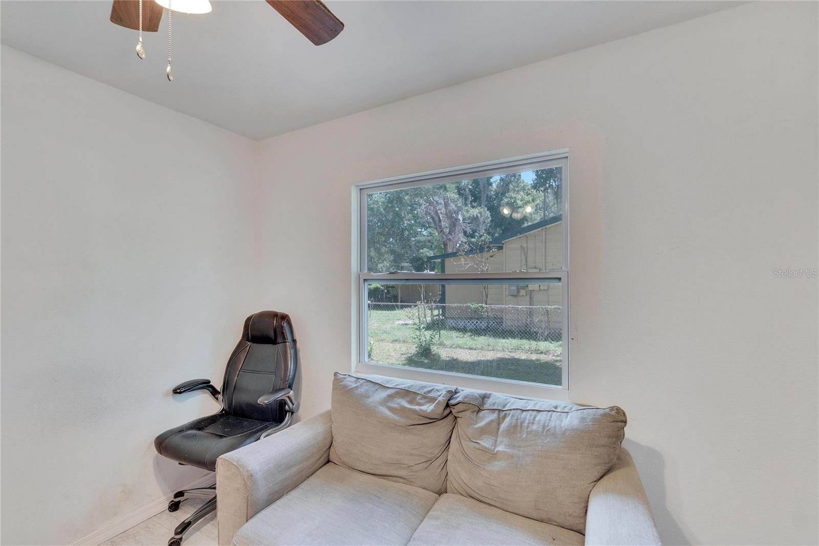 1404 E FRANCES AVE, PLANT CITY, FL, 33563