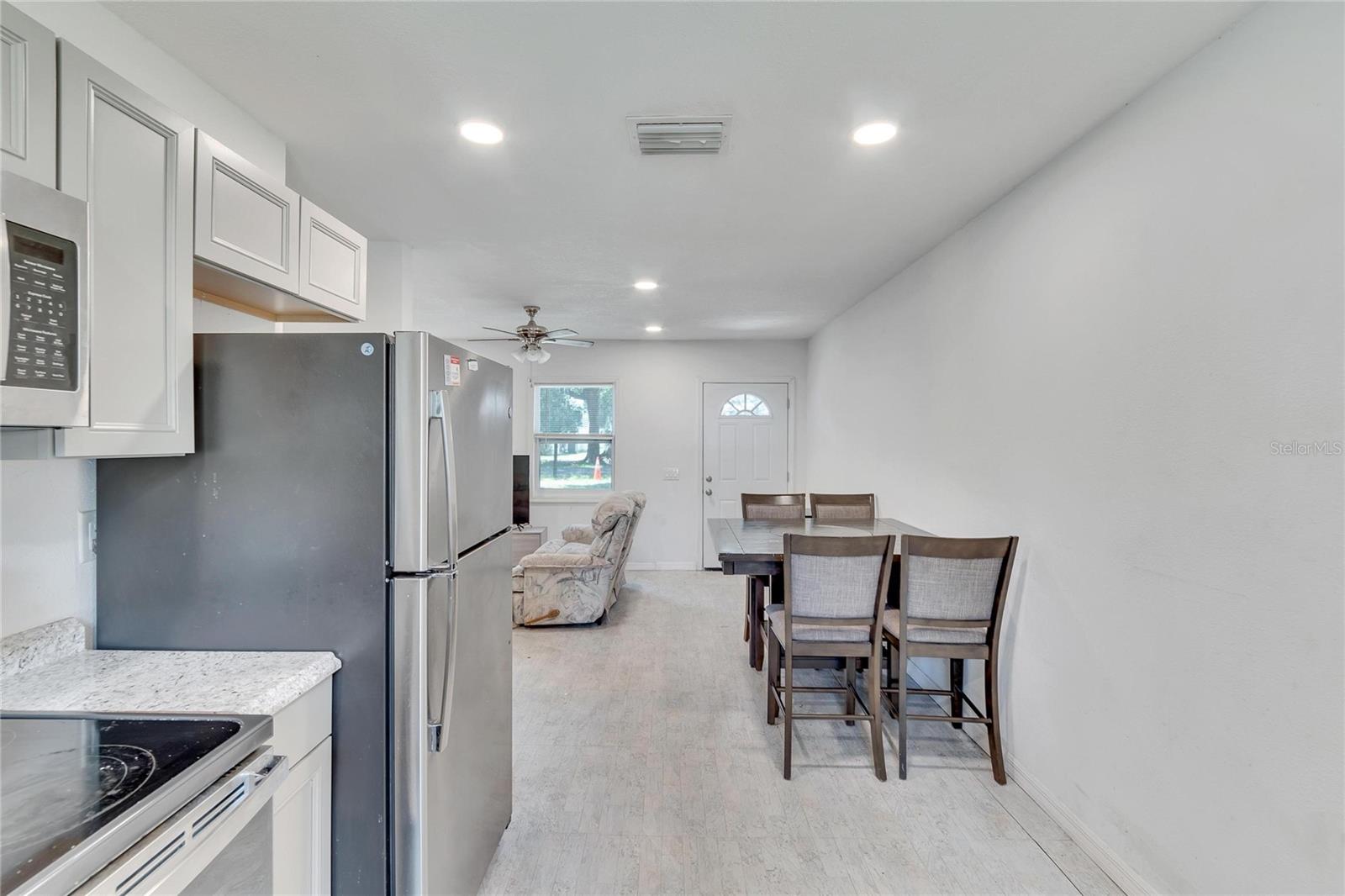 1404 E FRANCES AVE, PLANT CITY, FL, 33563