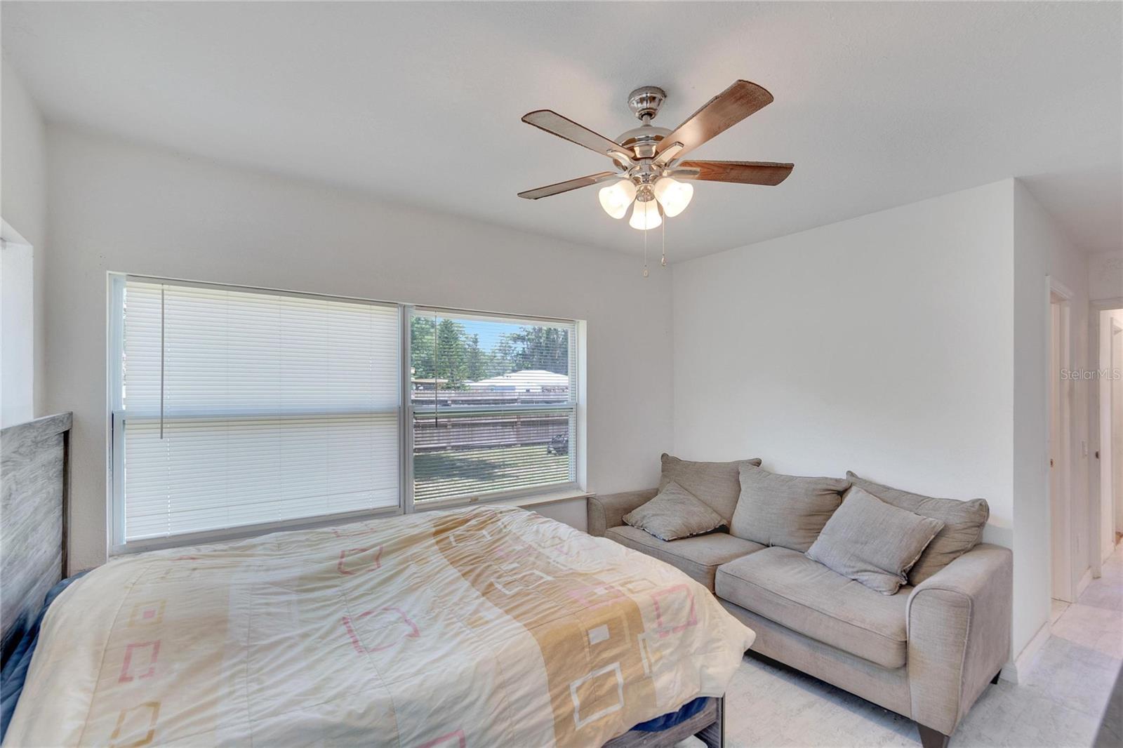 1404 E FRANCES AVE, PLANT CITY, FL, 33563
