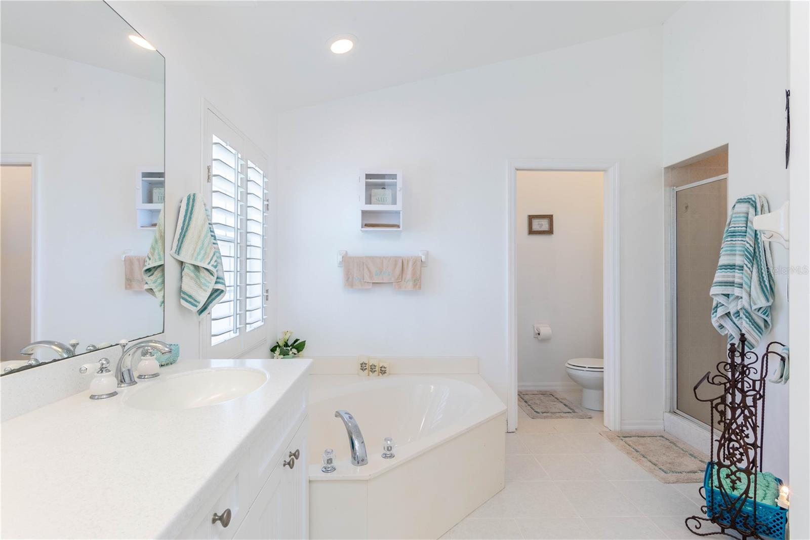430 SHADY HOLLOW BLVD E, NAPLES, FL, 34120