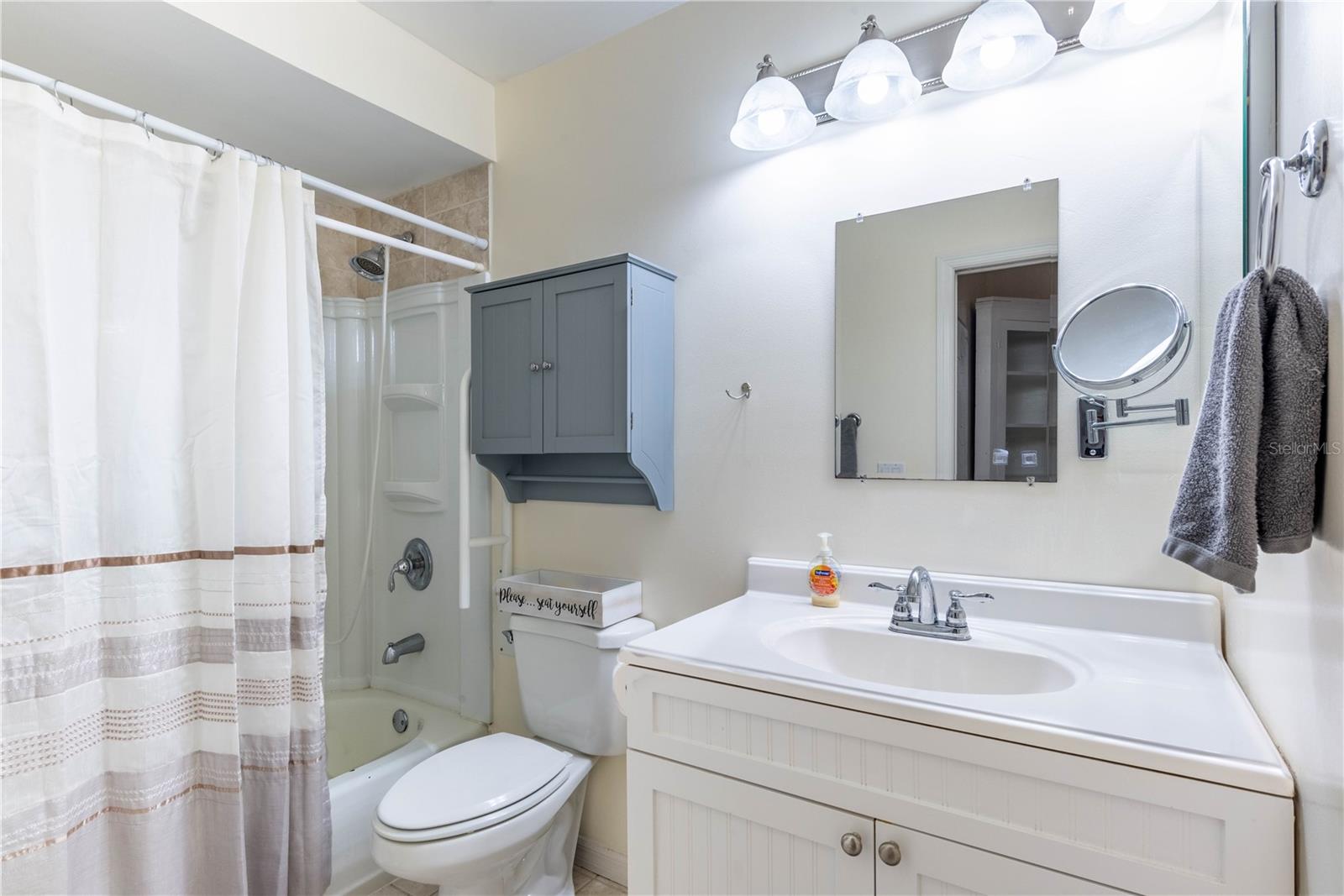 430 SHADY HOLLOW BLVD E, NAPLES, FL, 34120