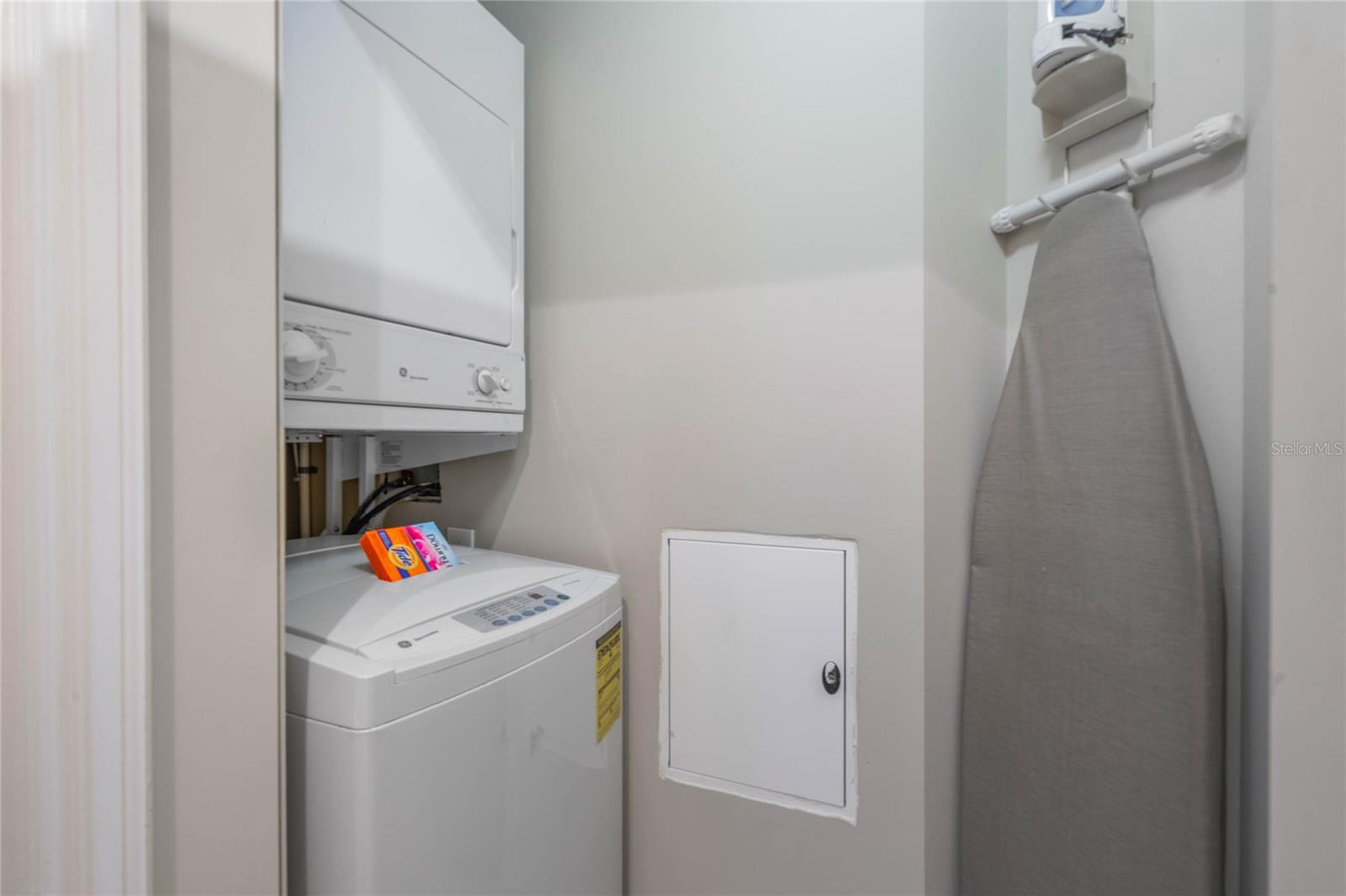 8495 MIRACLE DR #404, CHAMPIONS GATE, FL, 33896
