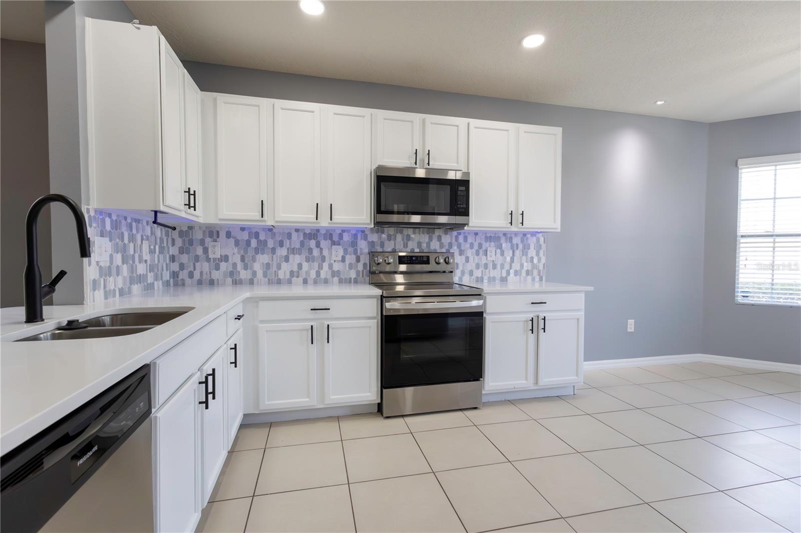 3047 SANGRIA ST, KISSIMMEE, FL, 34744