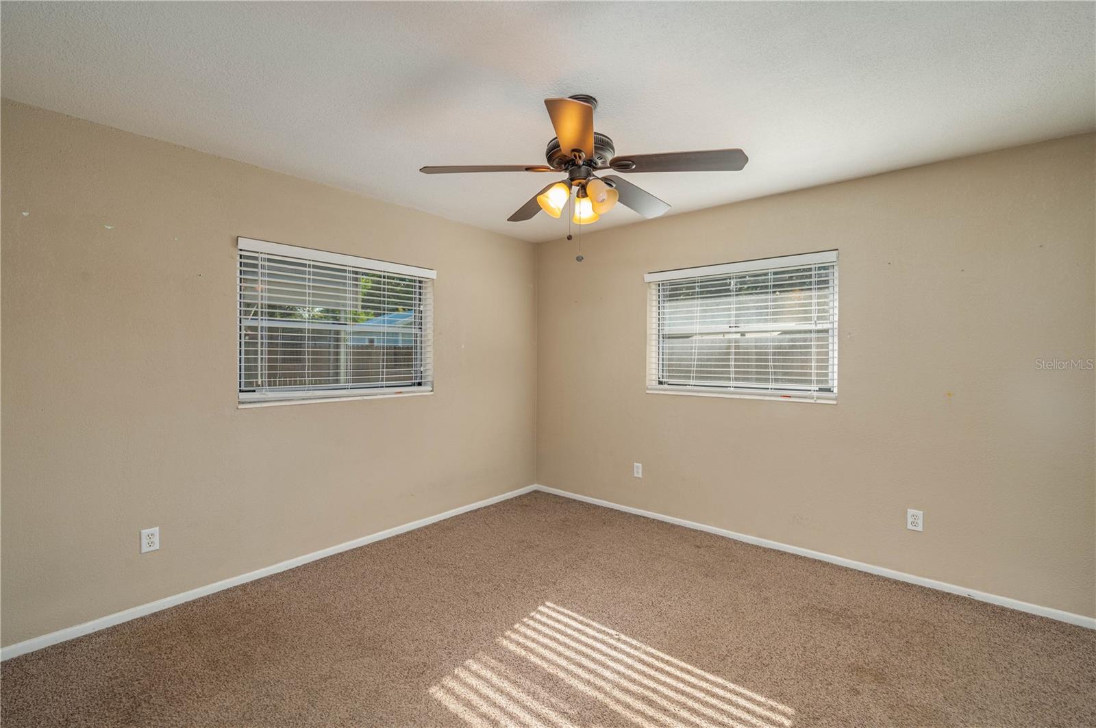 251 LAKE HOWARD DR SW, WINTER HAVEN, FL, 33880