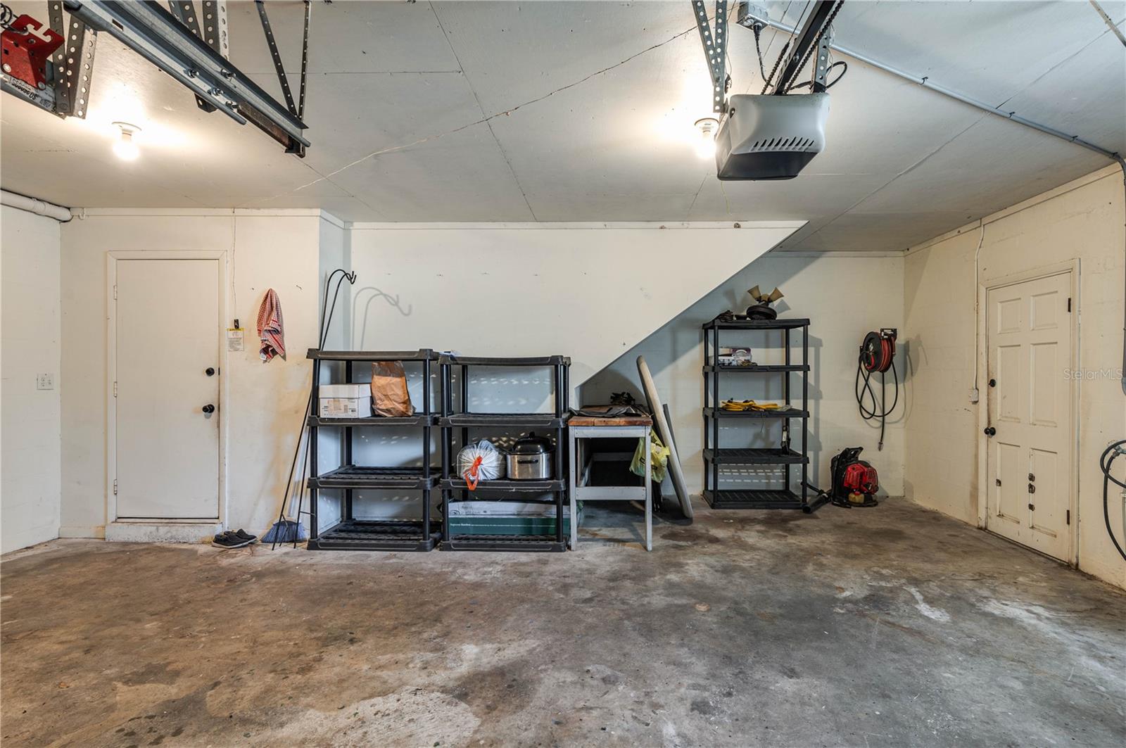 251 LAKE HOWARD DR SW, WINTER HAVEN, FL, 33880