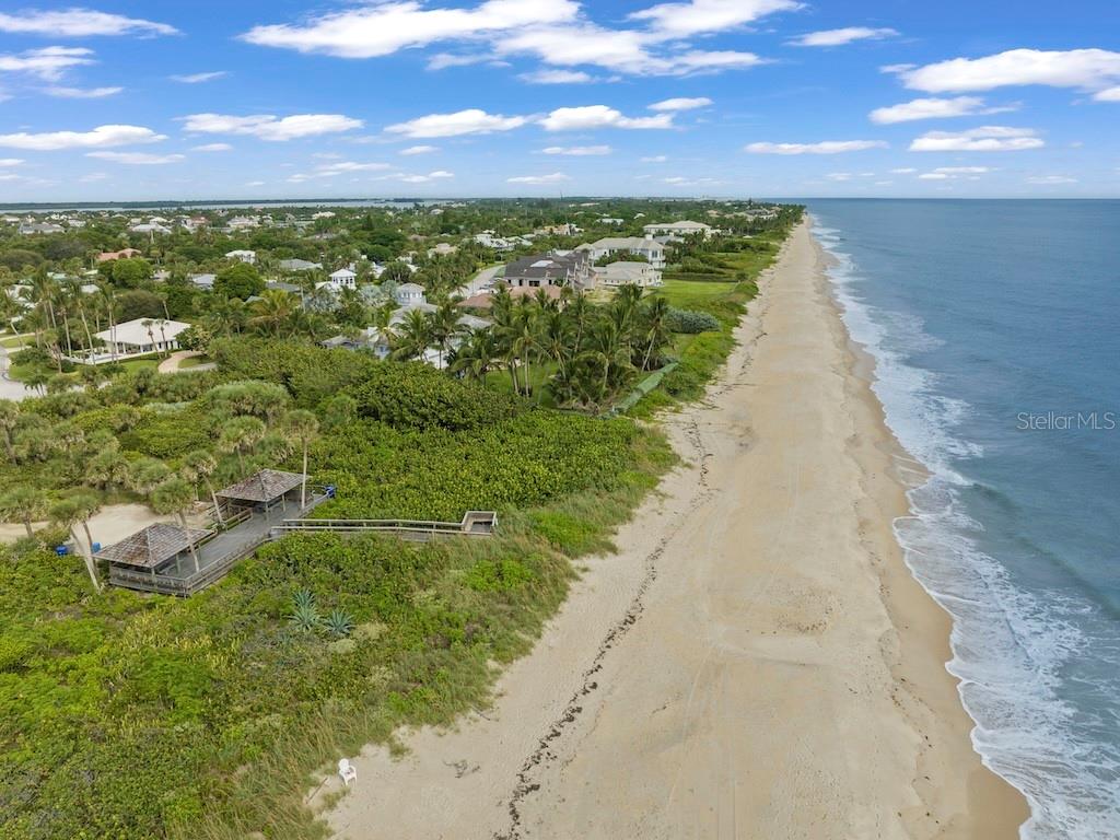 2165 GALLEON DR #H-4, VERO BEACH, FL, 32963
