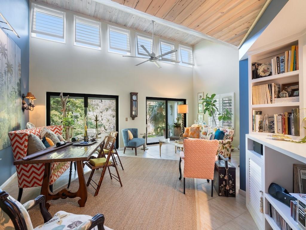 2165 GALLEON DR #H-4, VERO BEACH, FL, 32963
