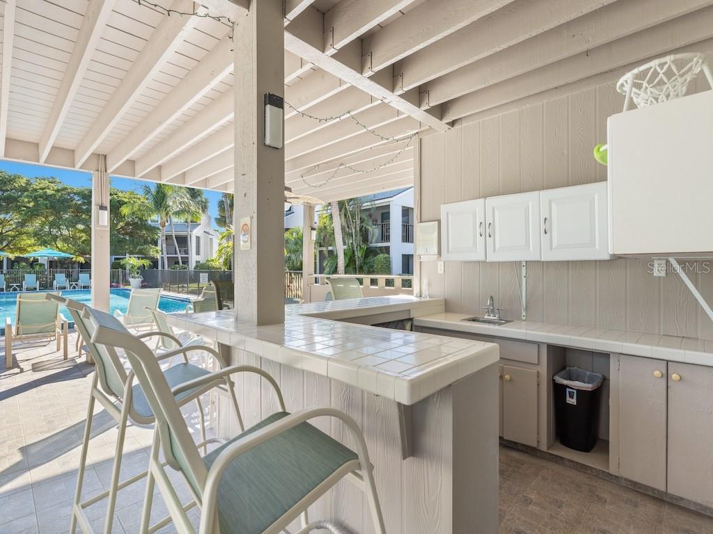 2165 GALLEON DR #H-4, VERO BEACH, FL, 32963