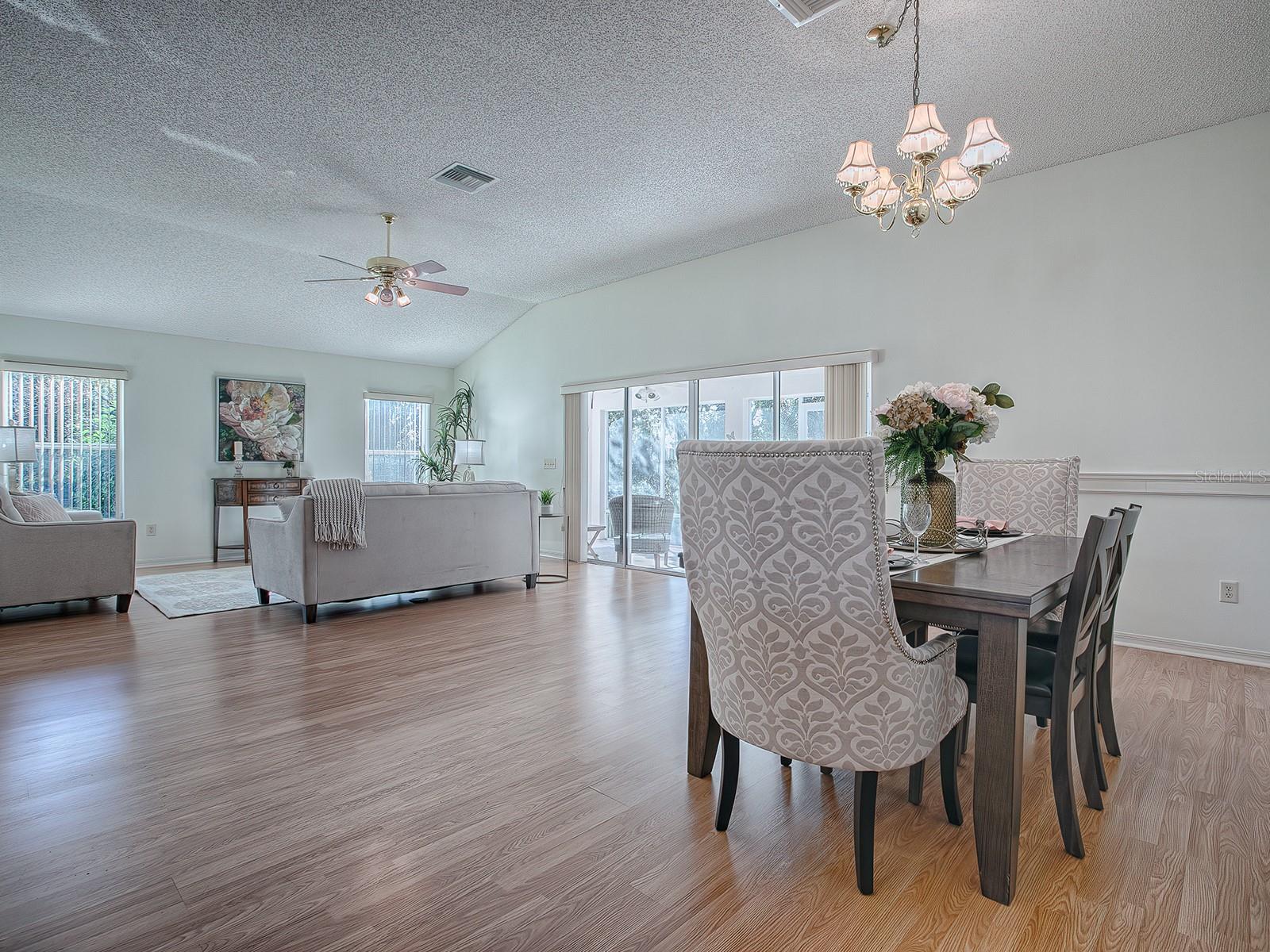 1302 OPORTO DR, THE VILLAGES, FL, 32162