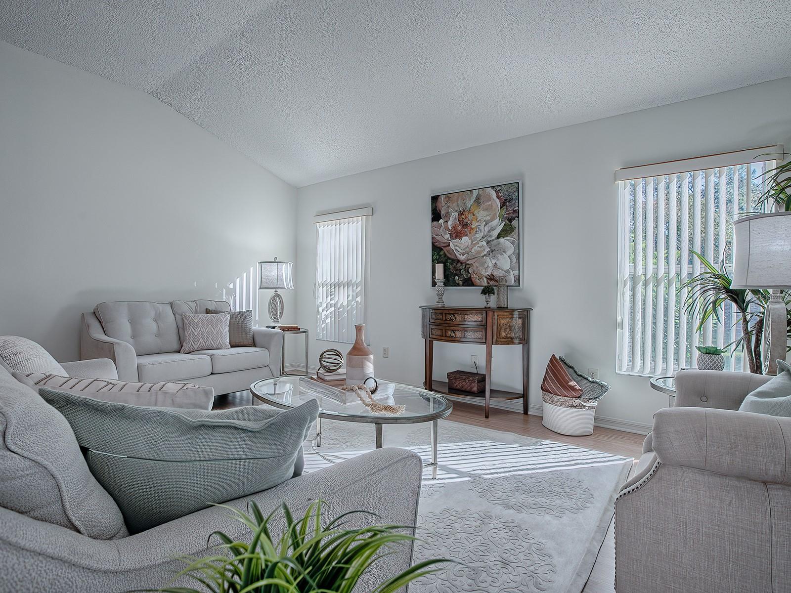 1302 OPORTO DR, THE VILLAGES, FL, 32162