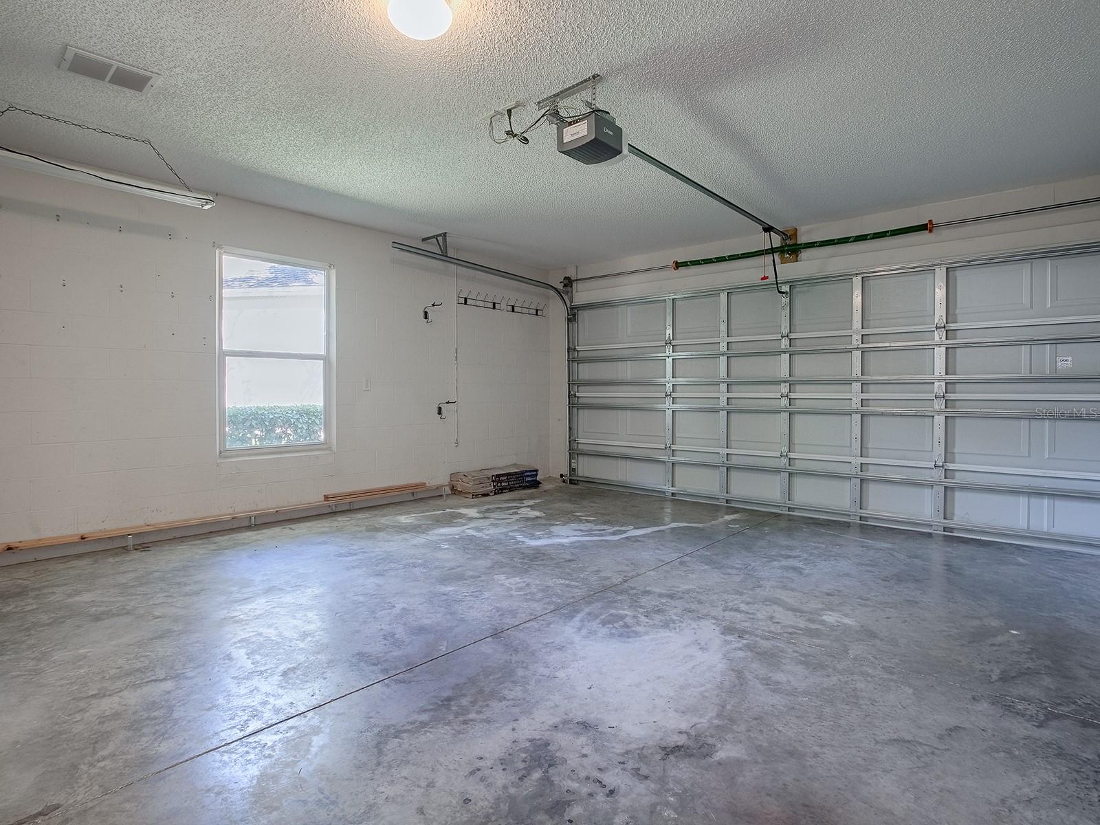 1302 OPORTO DR, THE VILLAGES, FL, 32162