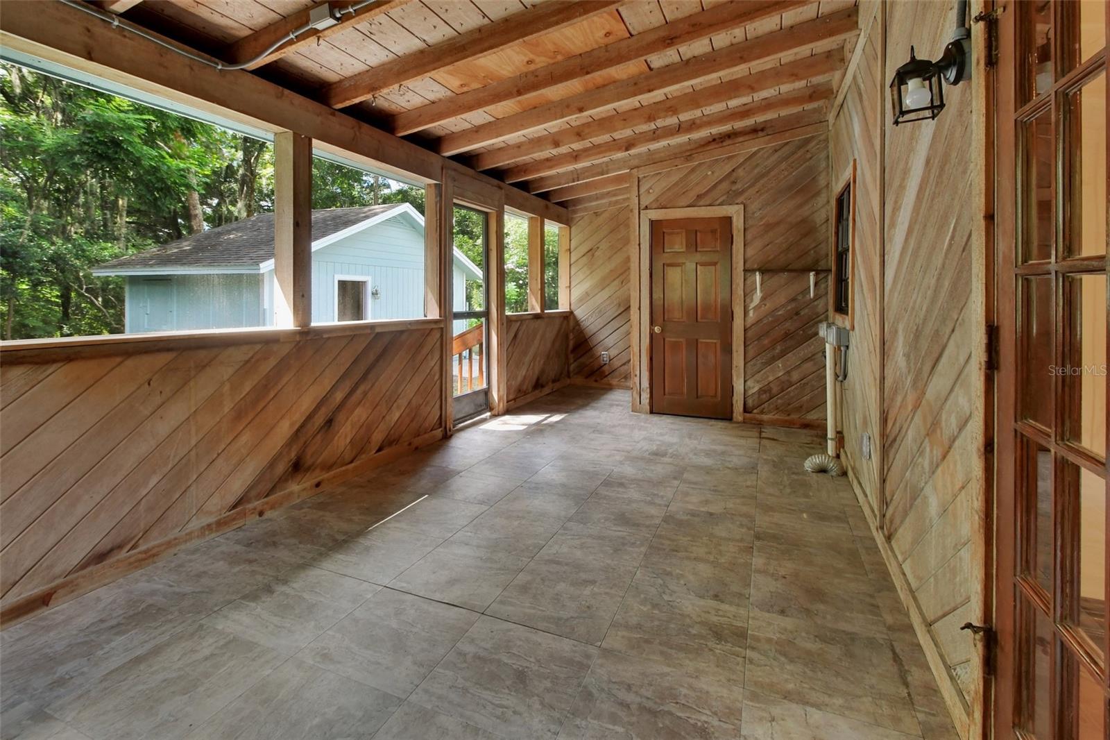 542 W OHIO AVE, DELAND, FL, 32720