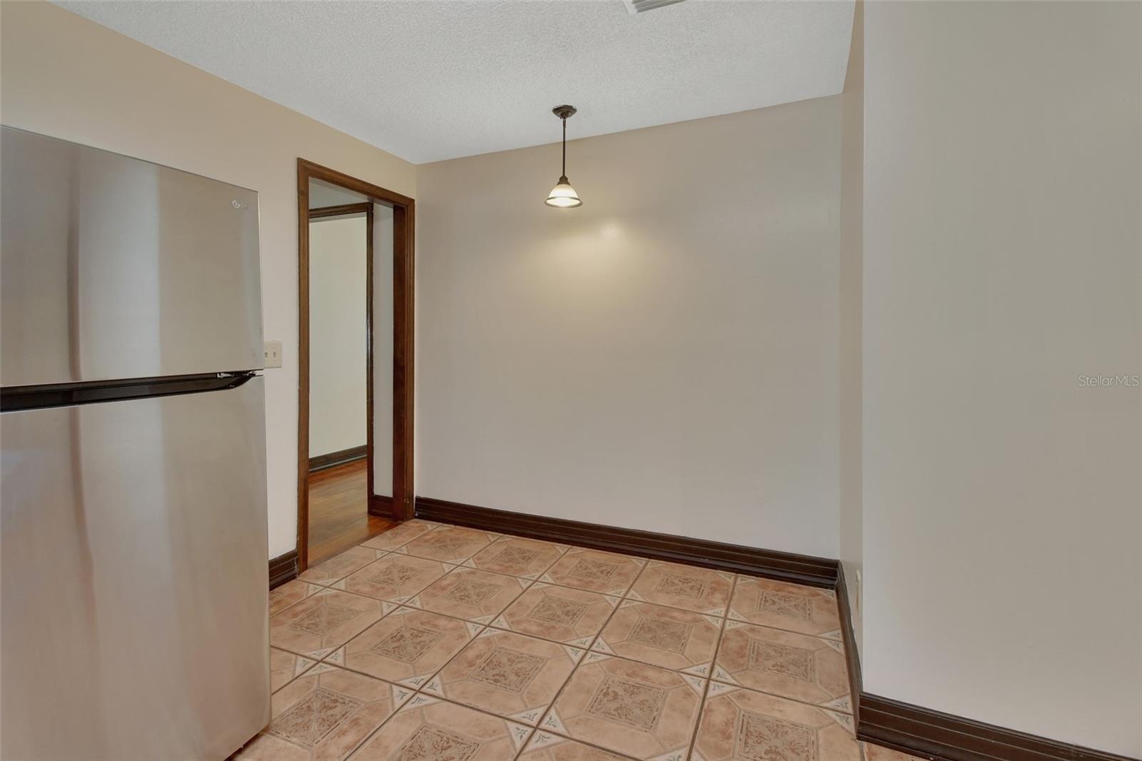 542 W OHIO AVE, DELAND, FL, 32720