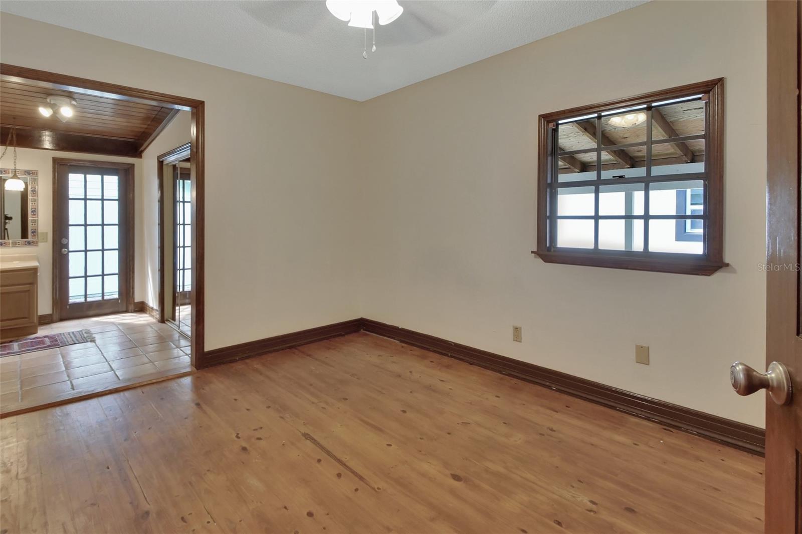 542 W OHIO AVE, DELAND, FL, 32720