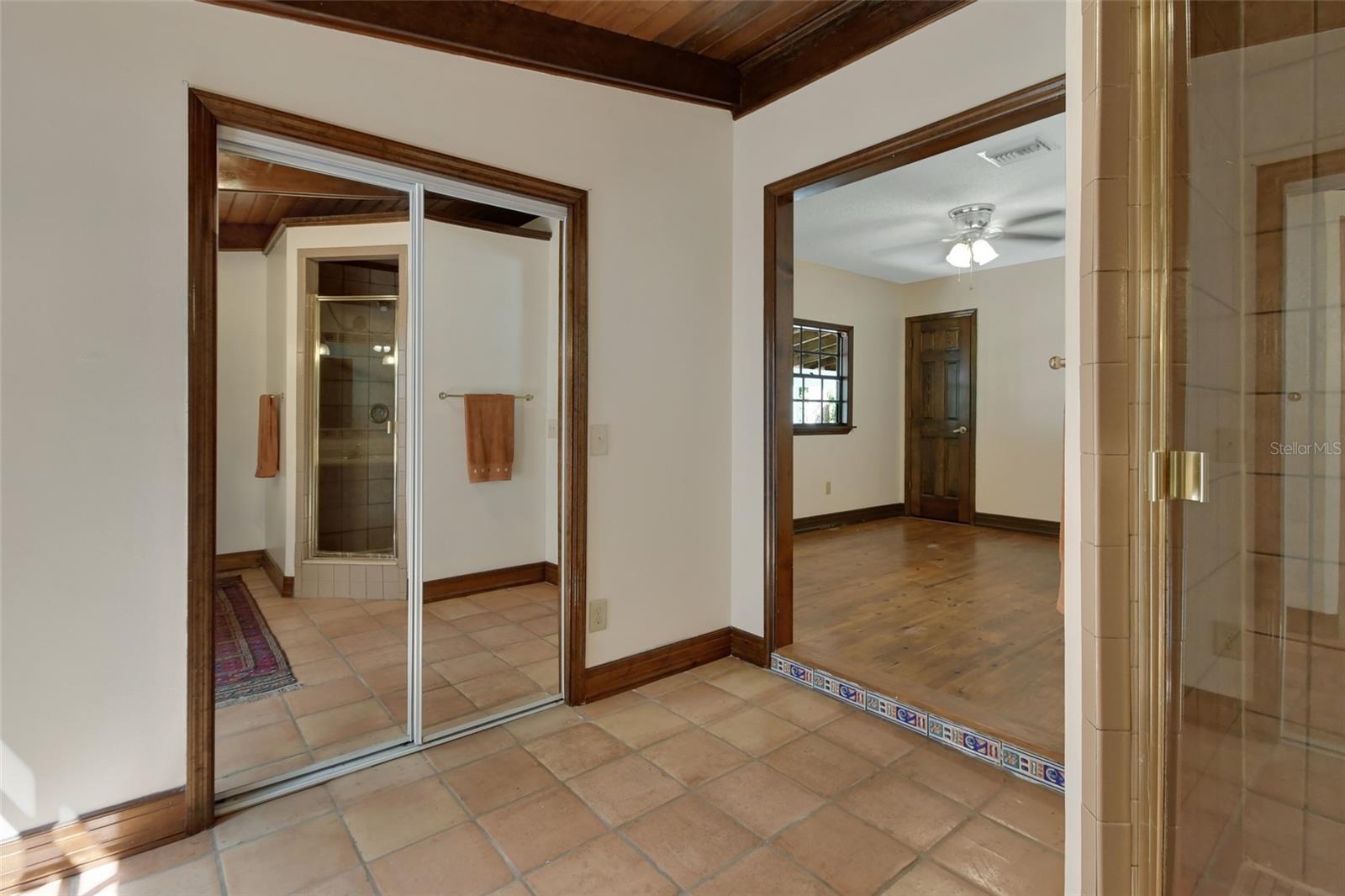 542 W OHIO AVE, DELAND, FL, 32720