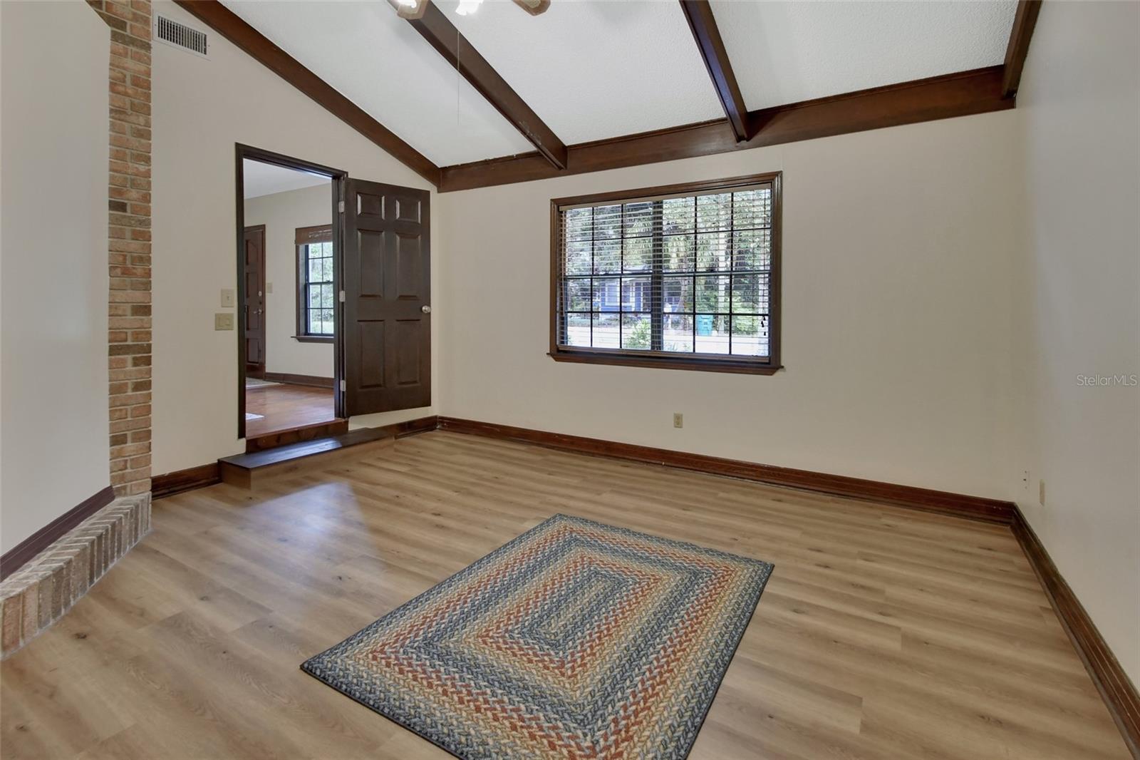 542 W OHIO AVE, DELAND, FL, 32720