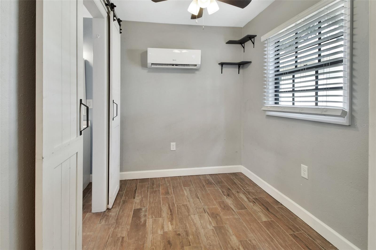 542 W OHIO AVE, DELAND, FL, 32720