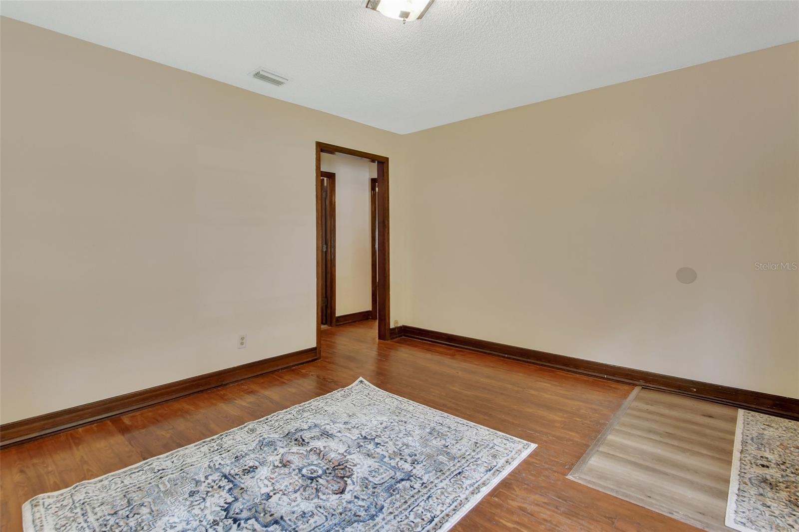 542 W OHIO AVE, DELAND, FL, 32720