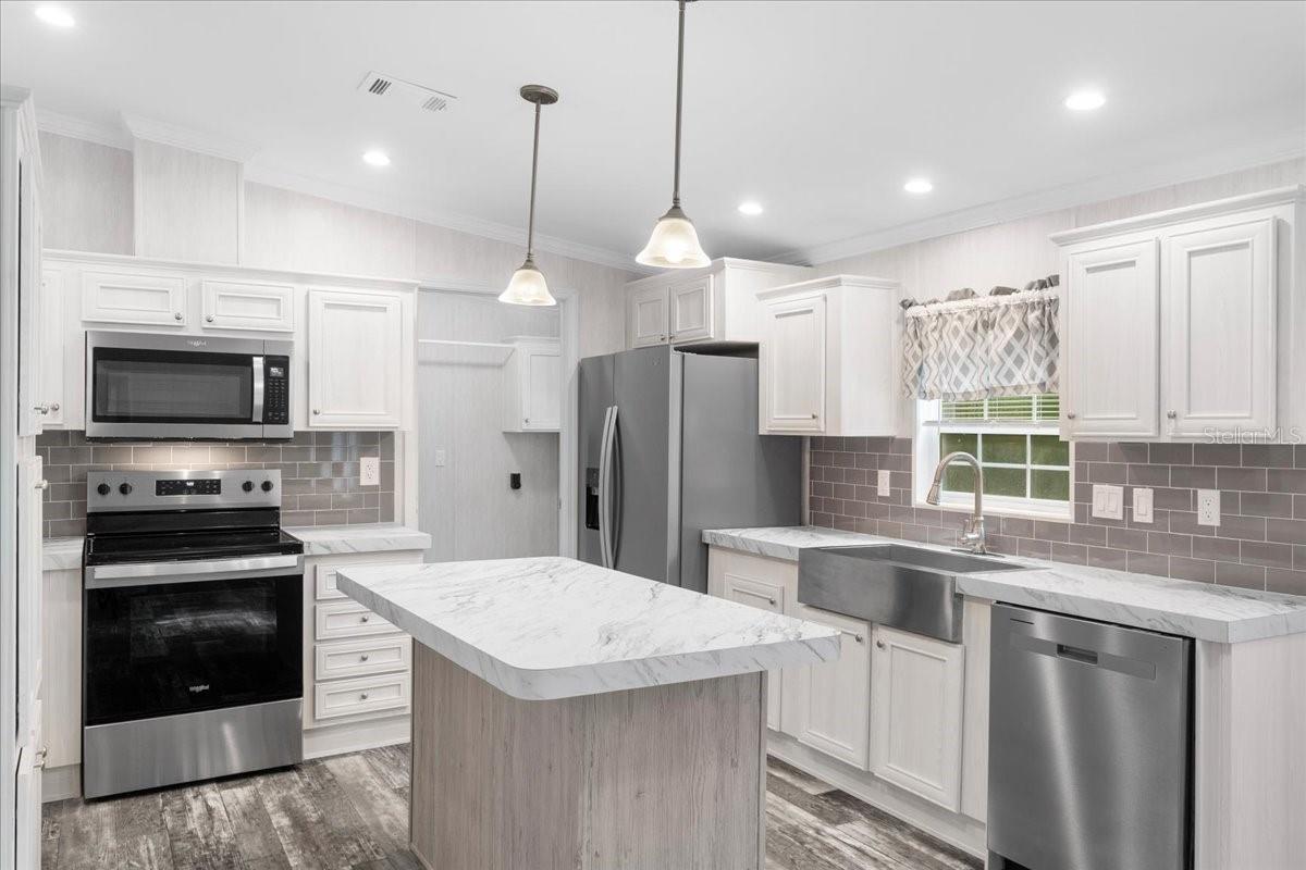 10215 POPLAR ST, NEW PORT RICHEY, FL, 34654
