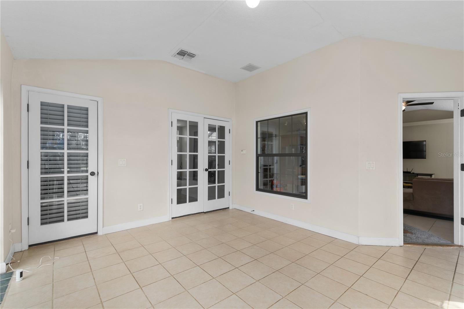 27637 LISA DR, TAVARES, FL, 32778