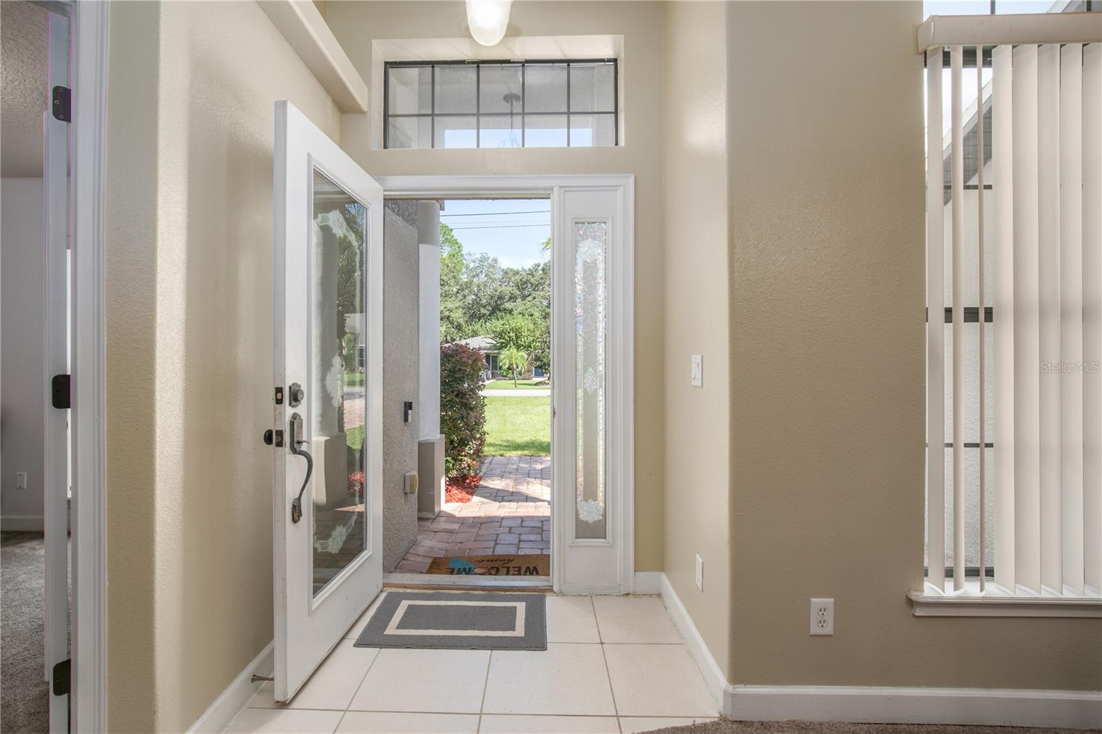 27637 LISA DR, TAVARES, FL, 32778