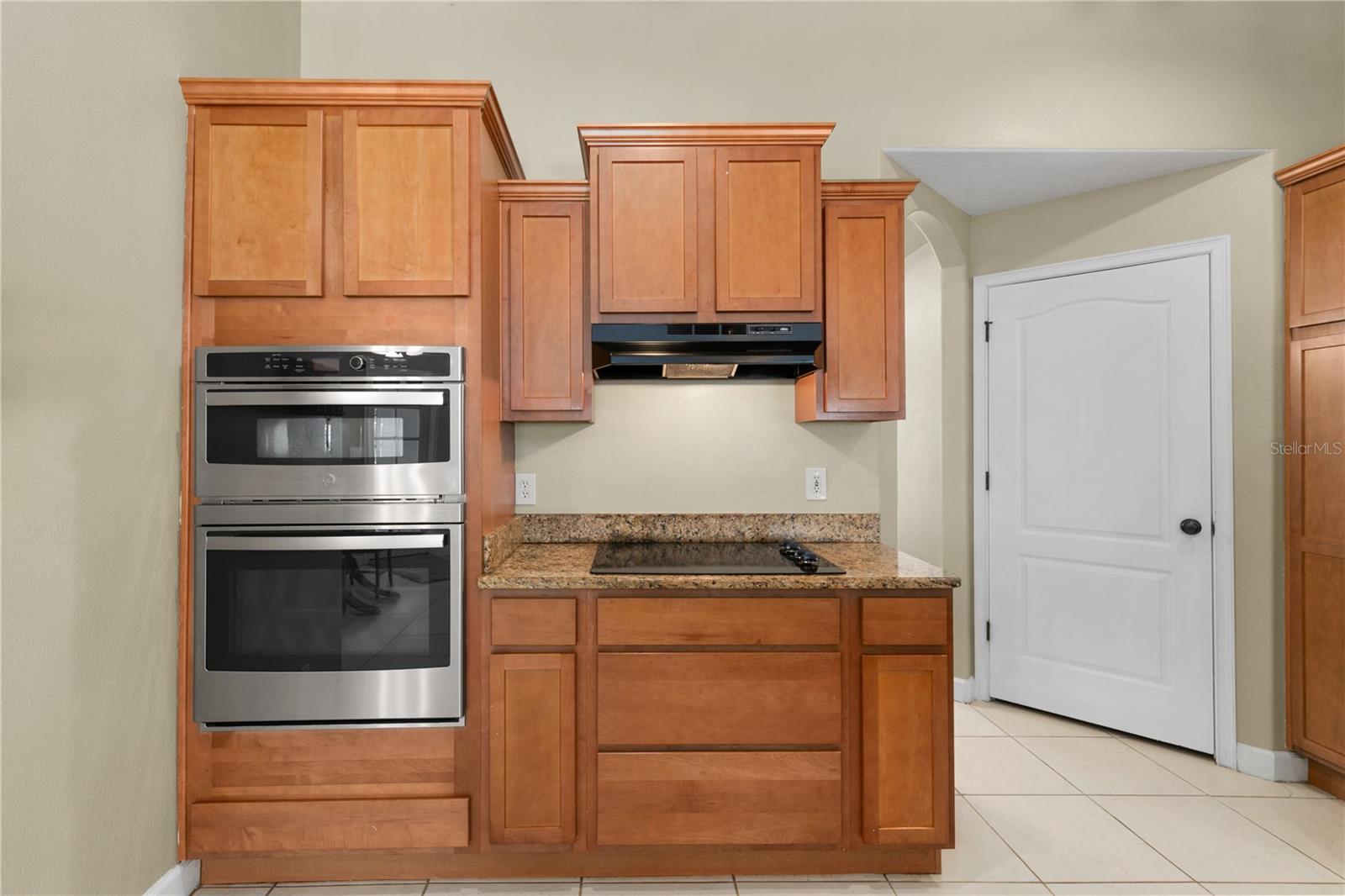 27637 LISA DR, TAVARES, FL, 32778