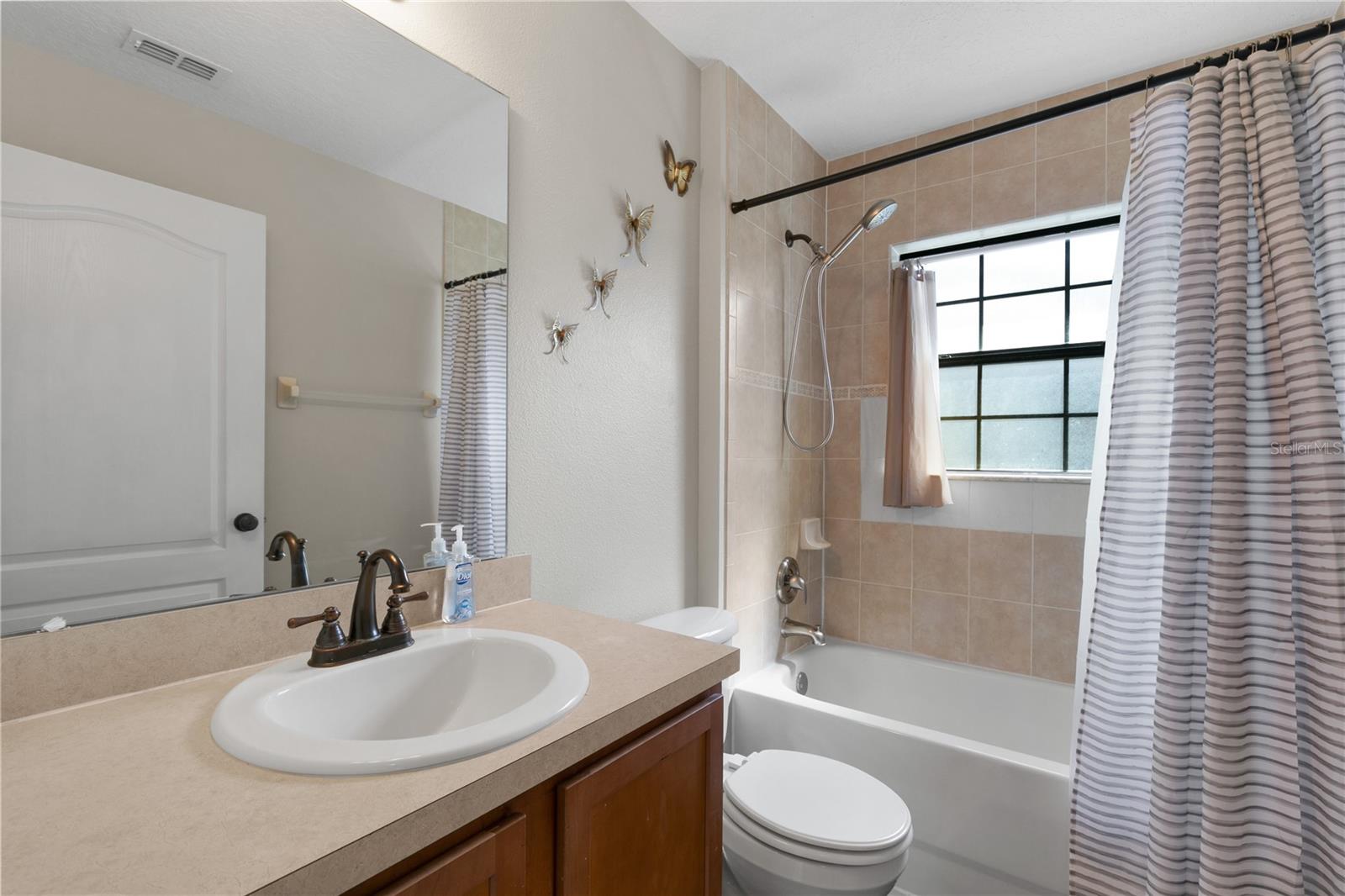 27637 LISA DR, TAVARES, FL, 32778