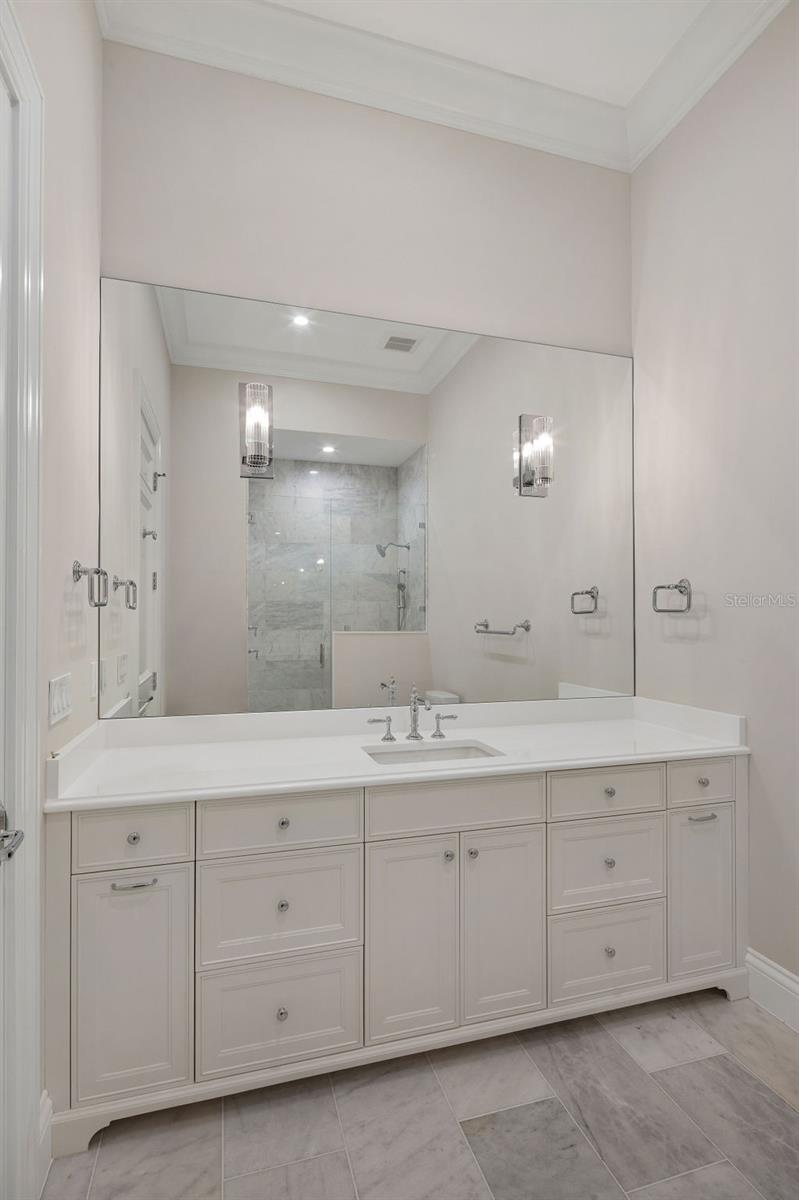 A4624804 Property Photo