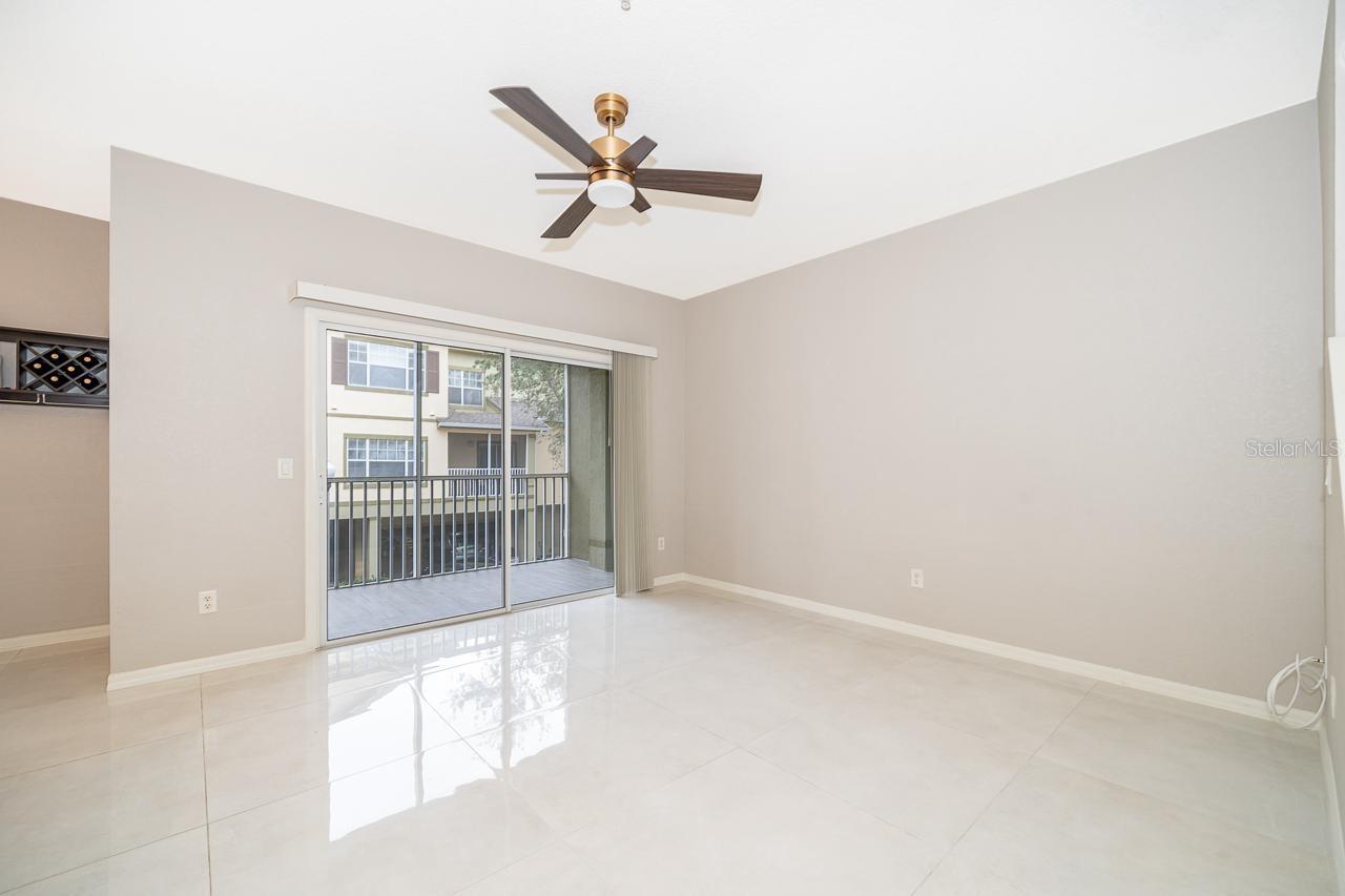 2352 GRAND CENTRAL PKWY #9, ORLANDO, FL, 32839
