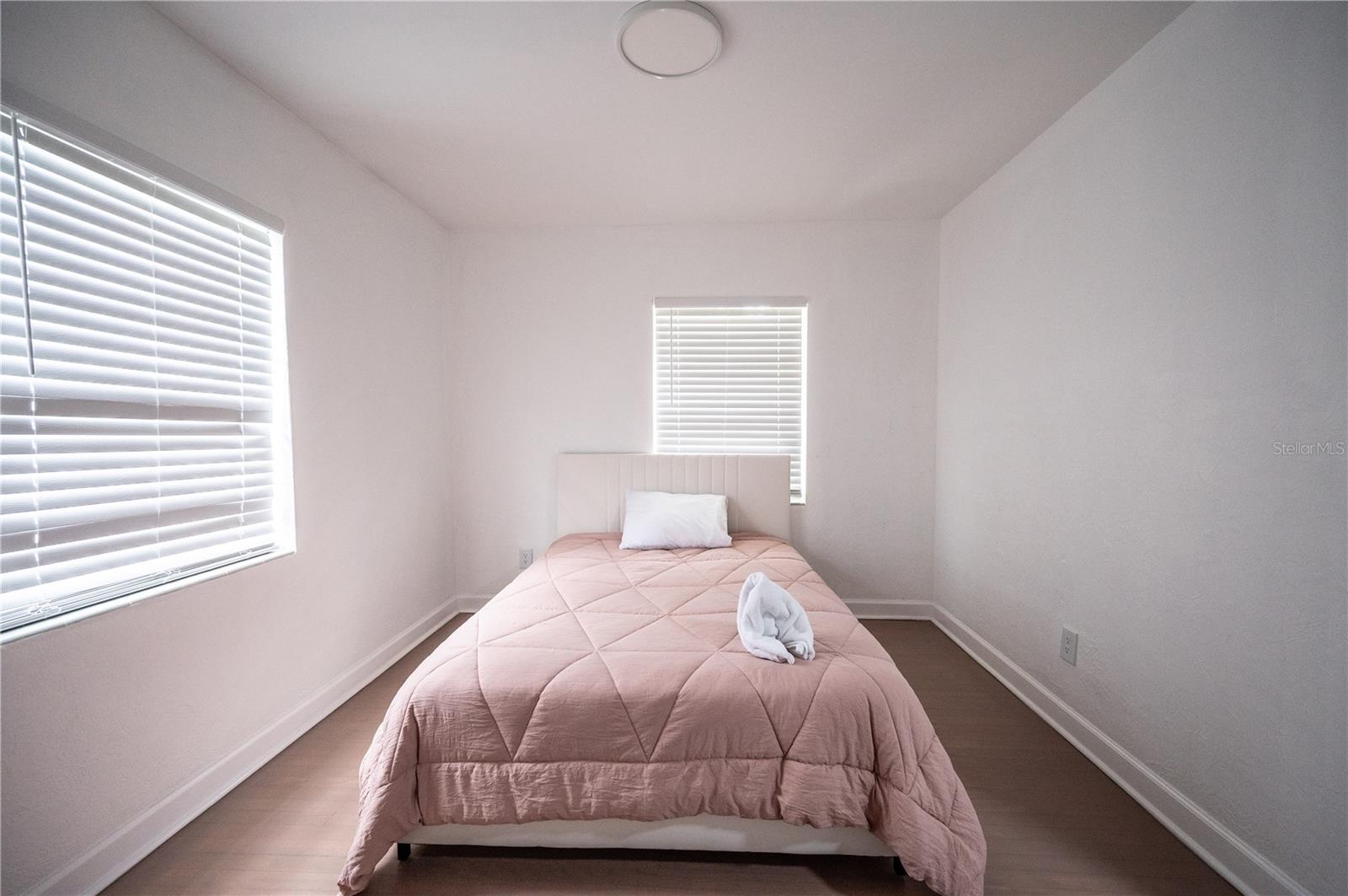 3721 S FERN CREEK AVE, ORLANDO, FL, 32806