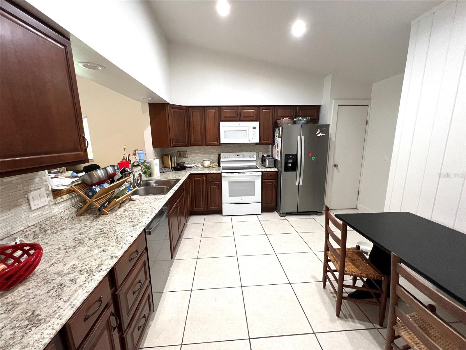 121 ERIN CT, LAKE MARY, FL, 32746