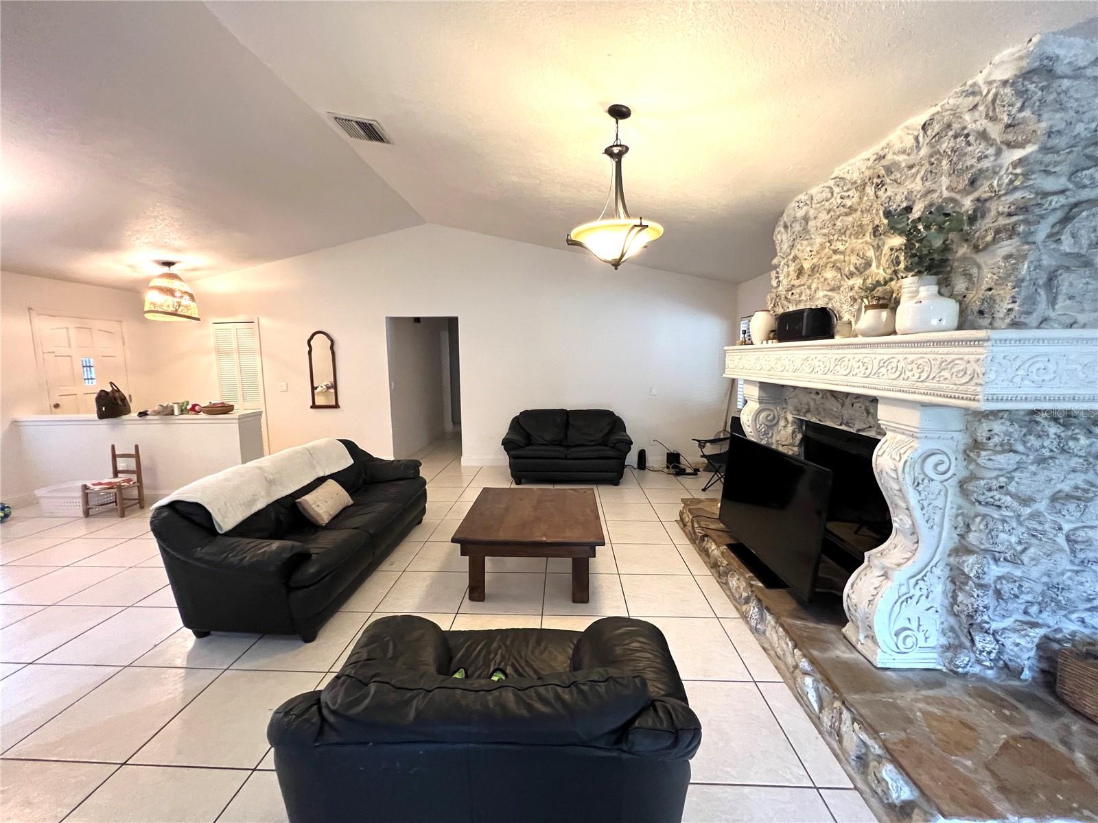 121 ERIN CT, LAKE MARY, FL, 32746