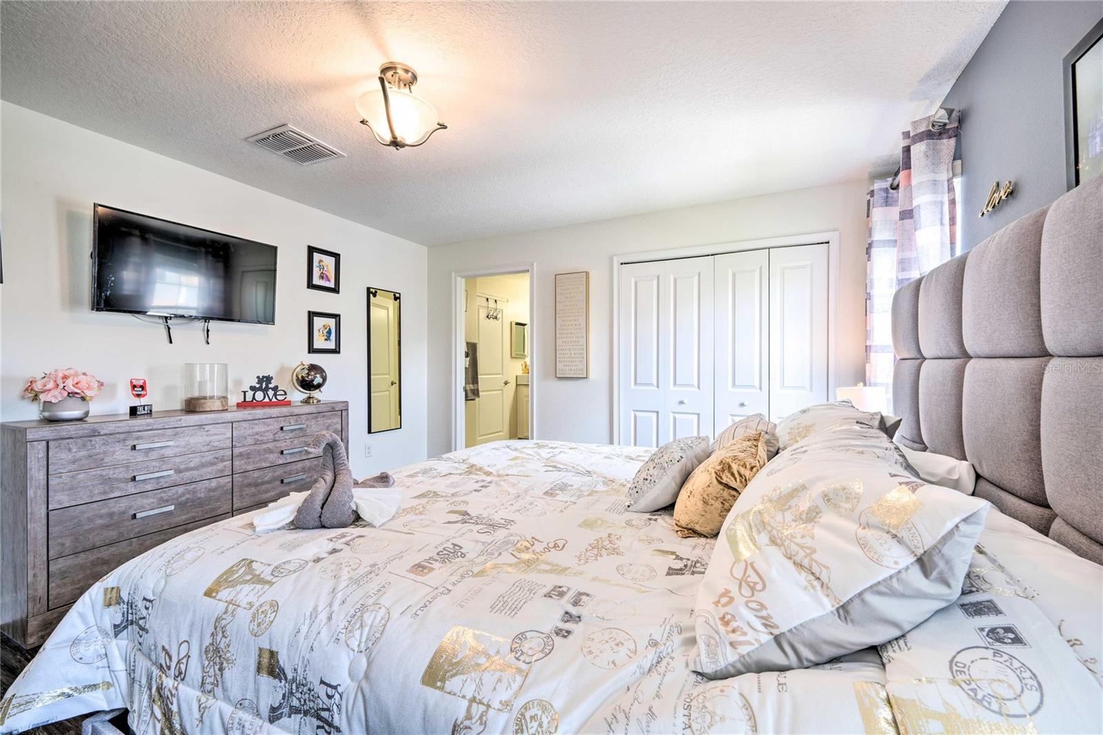 8988 STINGER DR, CHAMPIONS GATE, FL, 33896